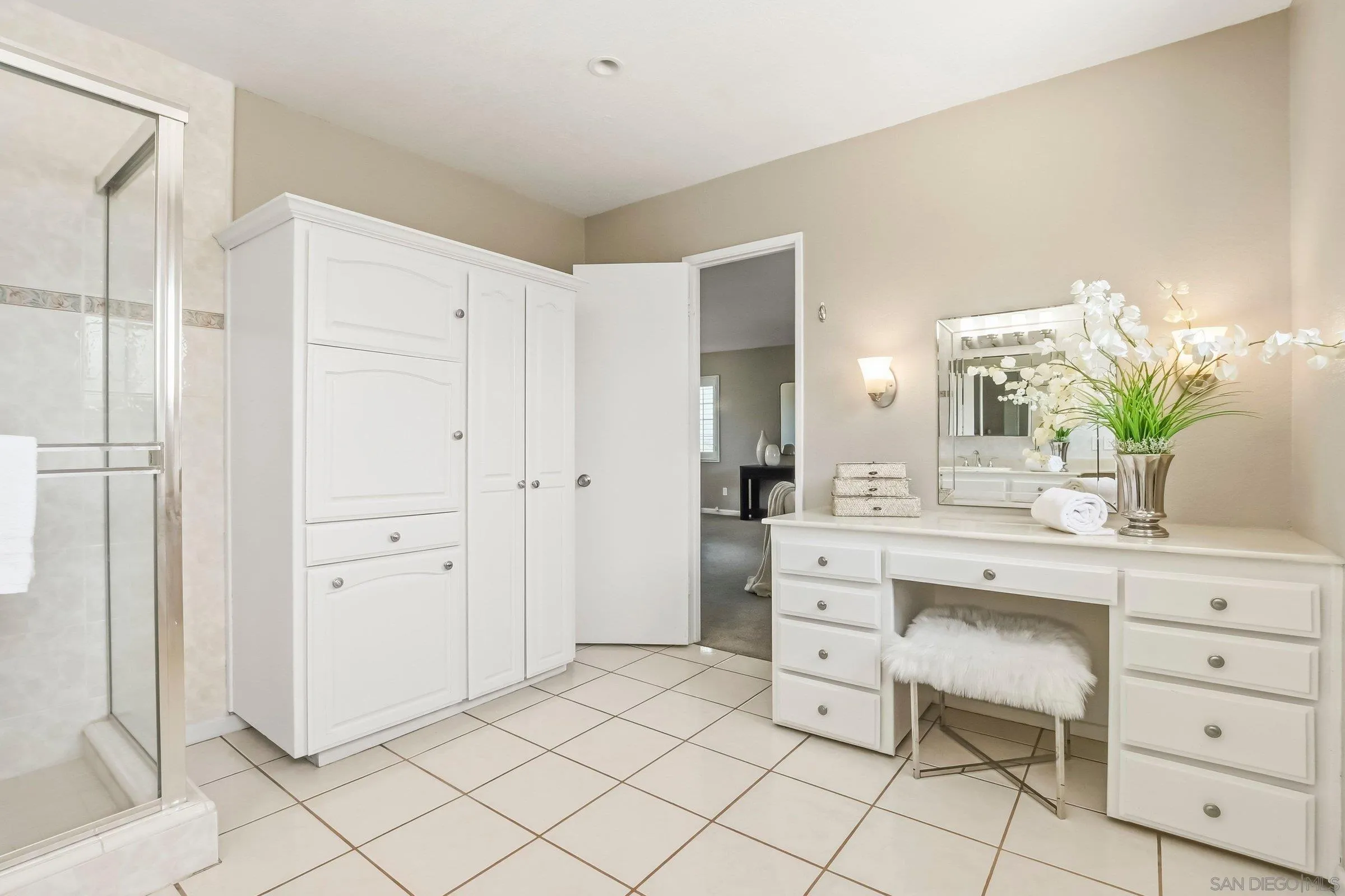 https://cdn.realtyfeed.com/cdn/127/260014675/821af6f7a3008e7e3814981e16ad1356.webp