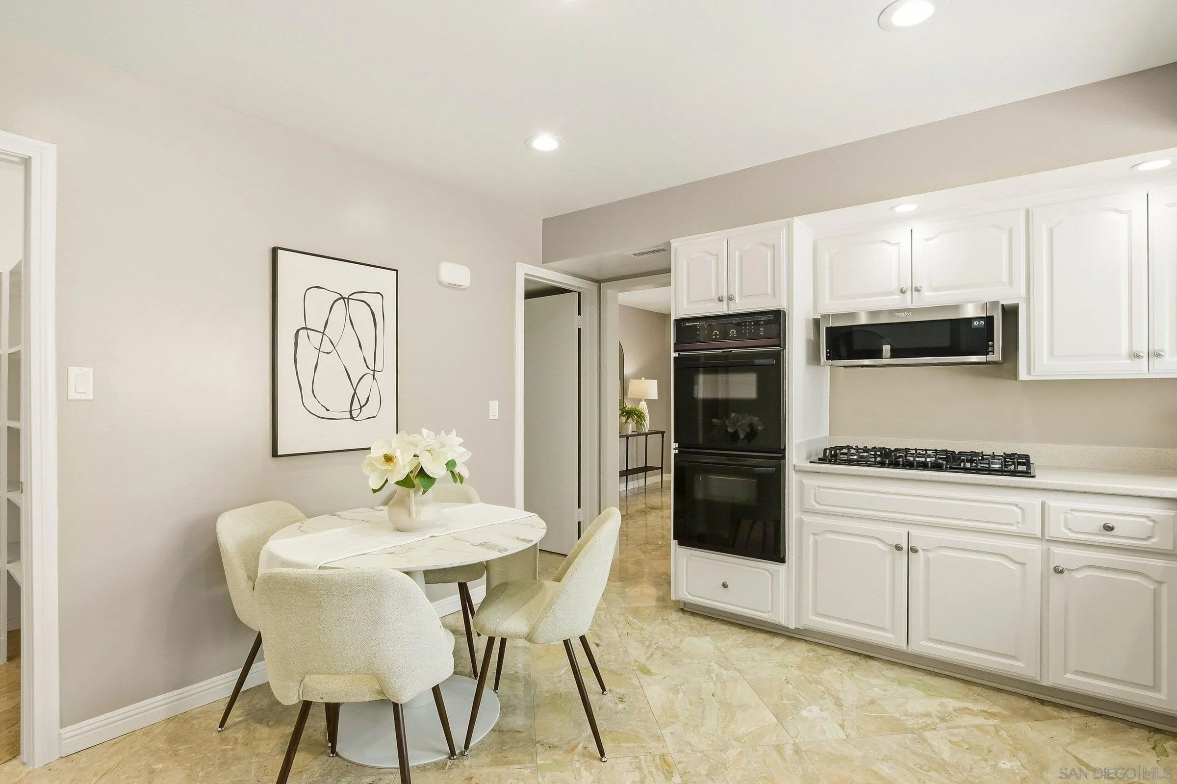 https://cdn.realtyfeed.com/cdn/127/260014675/ae89934dde53286bb34b75d84cc7da04.webp