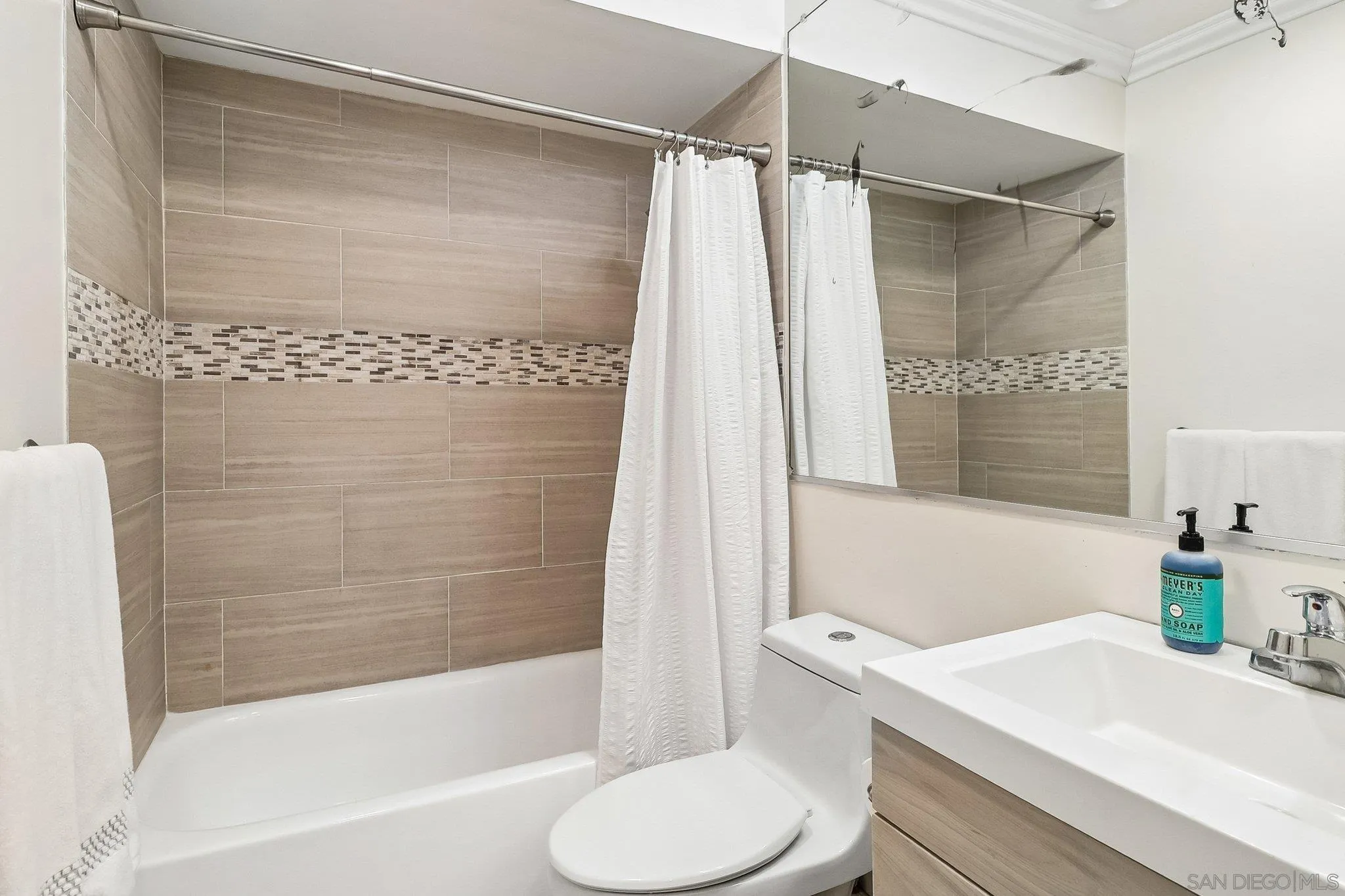 Photo #13: 260014676 Listing: Photo #13