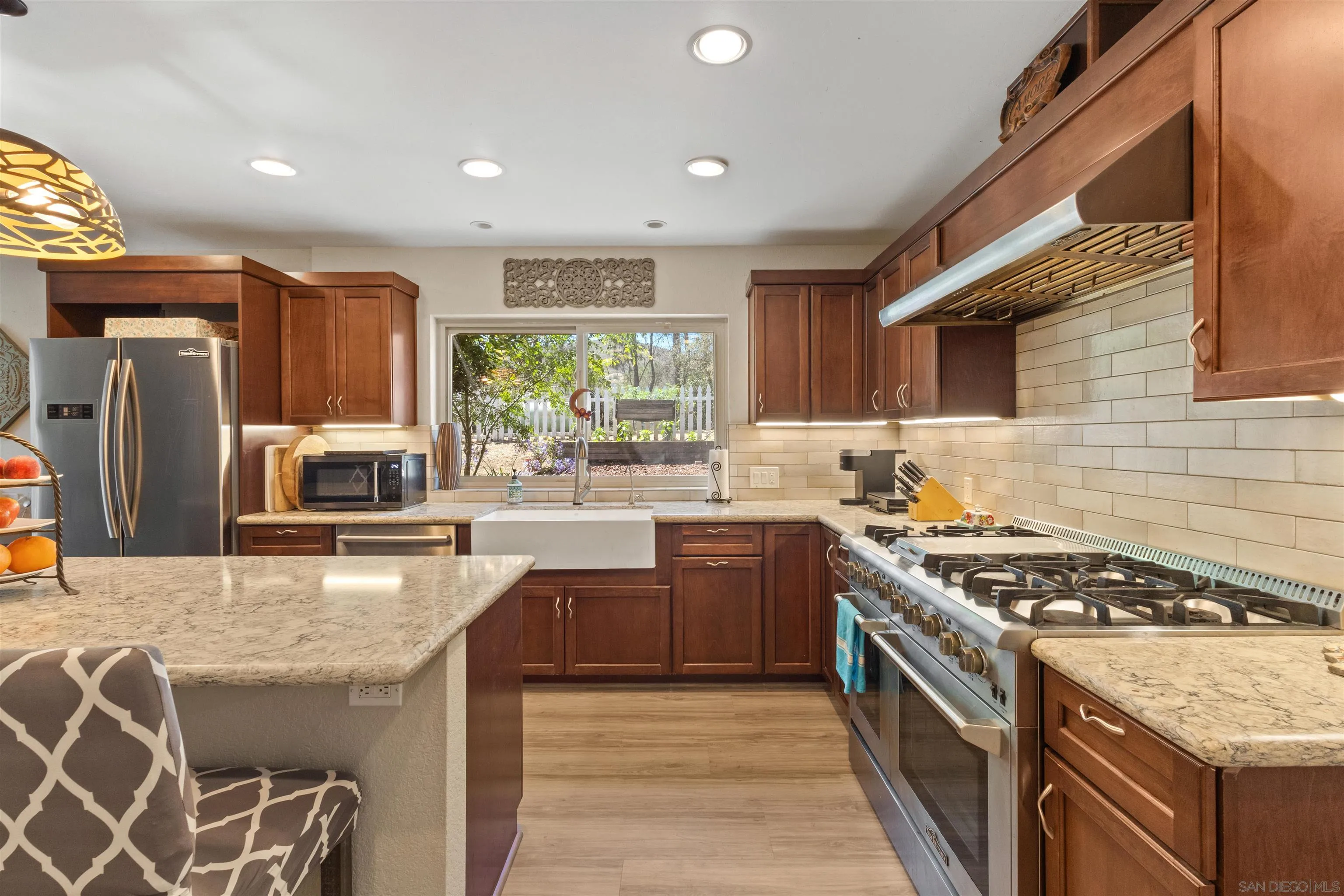https://cdn.realtyfeed.com/cdn/127/260014680/87a89ac19b02119ca1bb0dd1b734e813.webp
