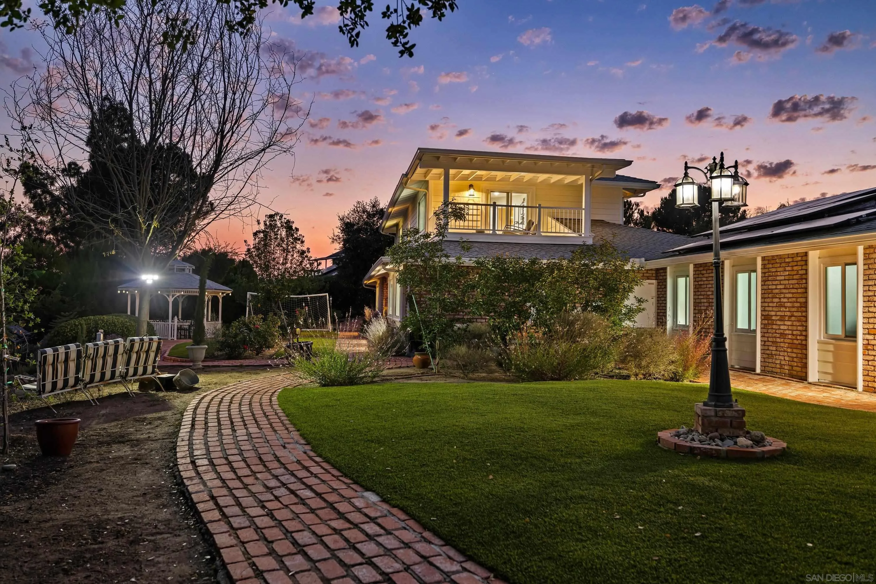 https://cdn.realtyfeed.com/cdn/127/260014682/397adb7aa93785b5992e4e2be8219f8e.webp
