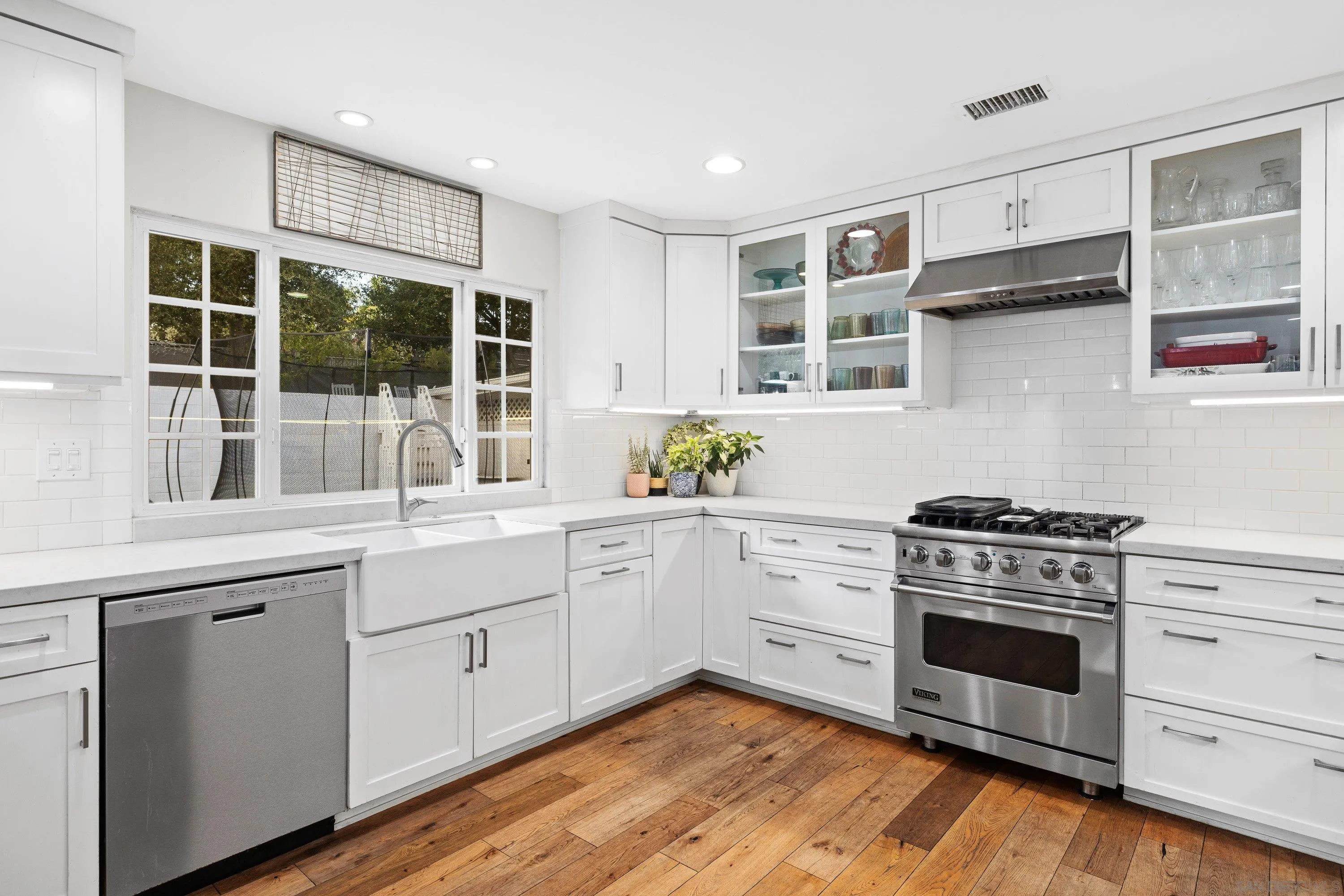 https://cdn.realtyfeed.com/cdn/127/260014682/39df87b7621bcc7f90f016c274884a72.webp