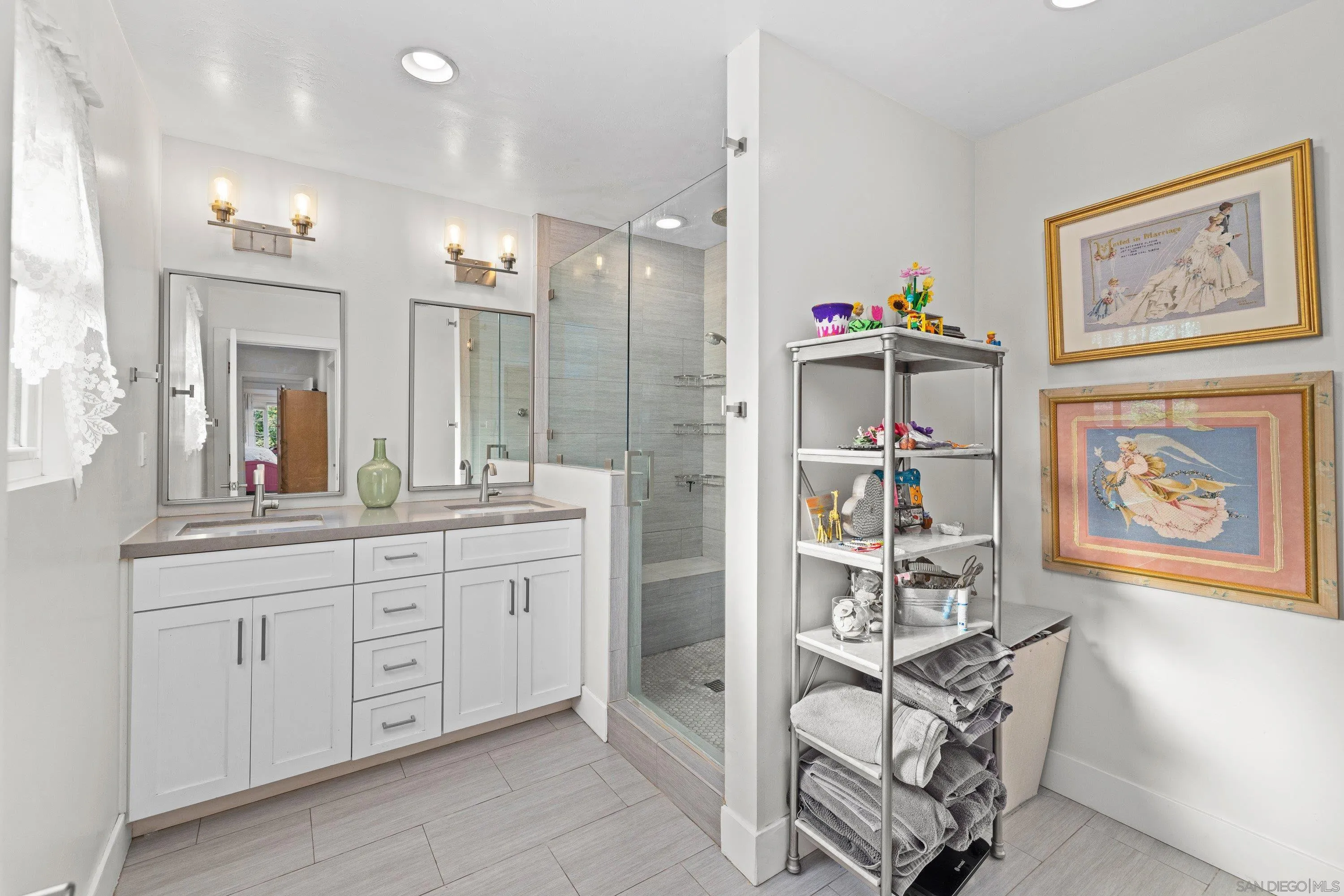 https://cdn.realtyfeed.com/cdn/127/260014682/74f158c0f28ec4b019fb0055a1962e0e.webp