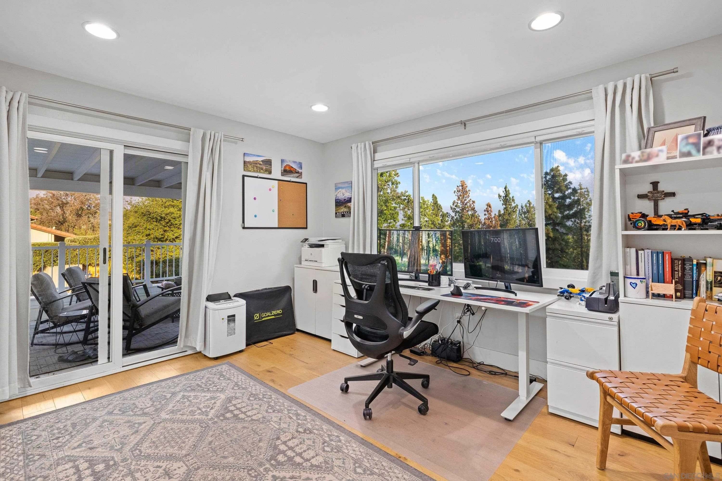 https://cdn.realtyfeed.com/cdn/127/260014682/a0aee8afeadb3049eaeeac812a8c373e.webp