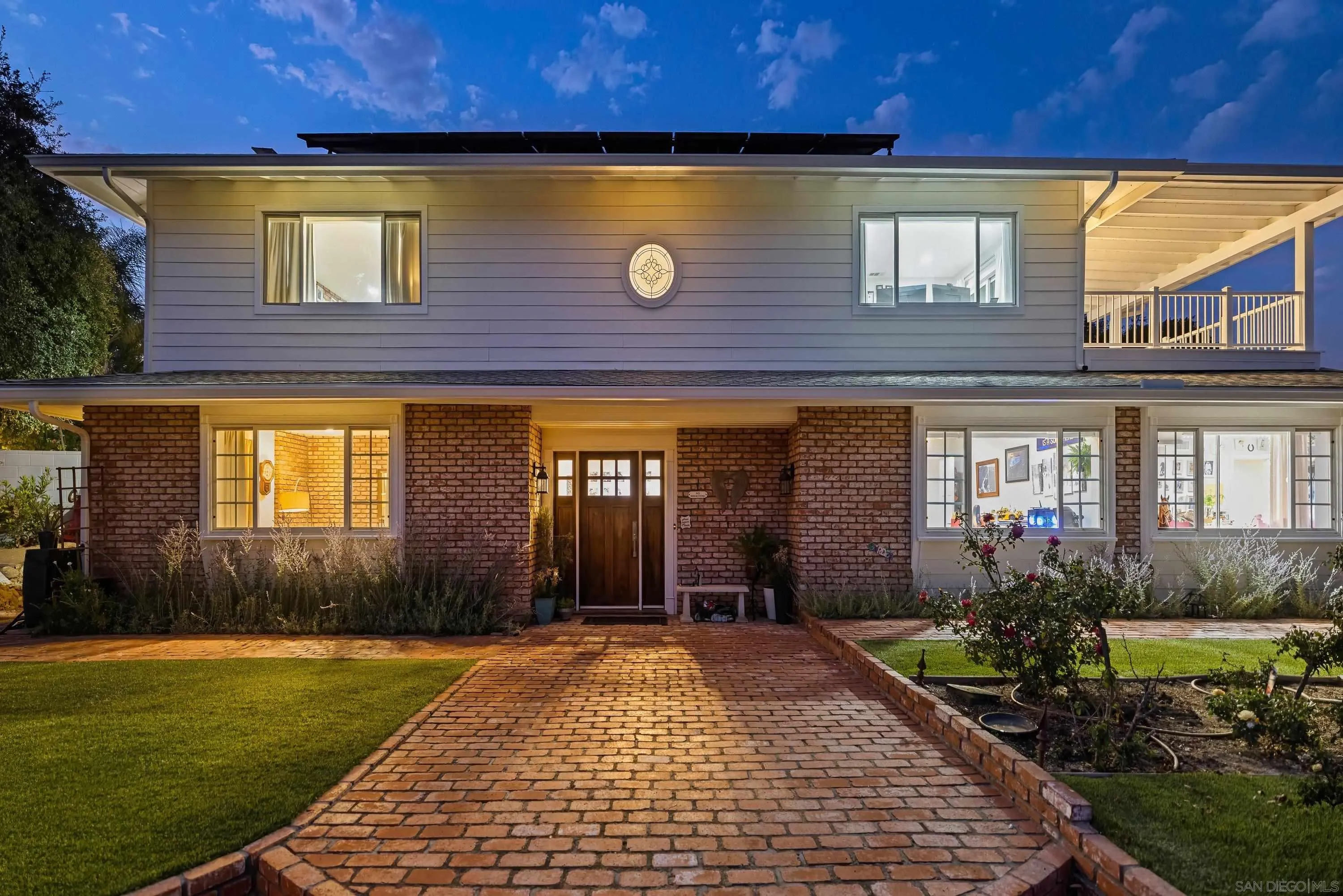 https://cdn.realtyfeed.com/cdn/127/260014682/b2e0de64085ef05d060db74dd579d41c.webp