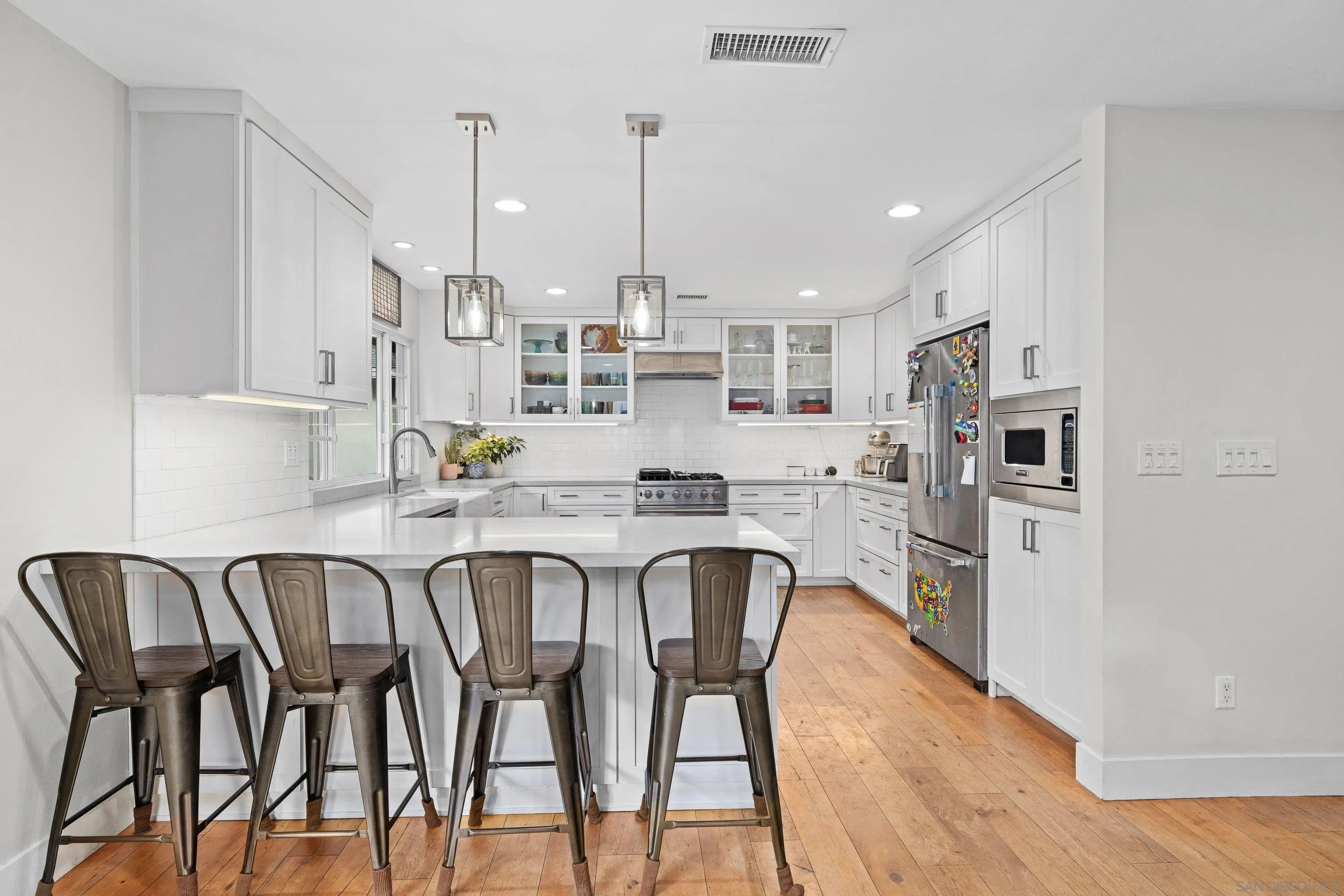 https://cdn.realtyfeed.com/cdn/127/260014682/d7bf3bb54de48694a5f2845a9dafbfe8.webp