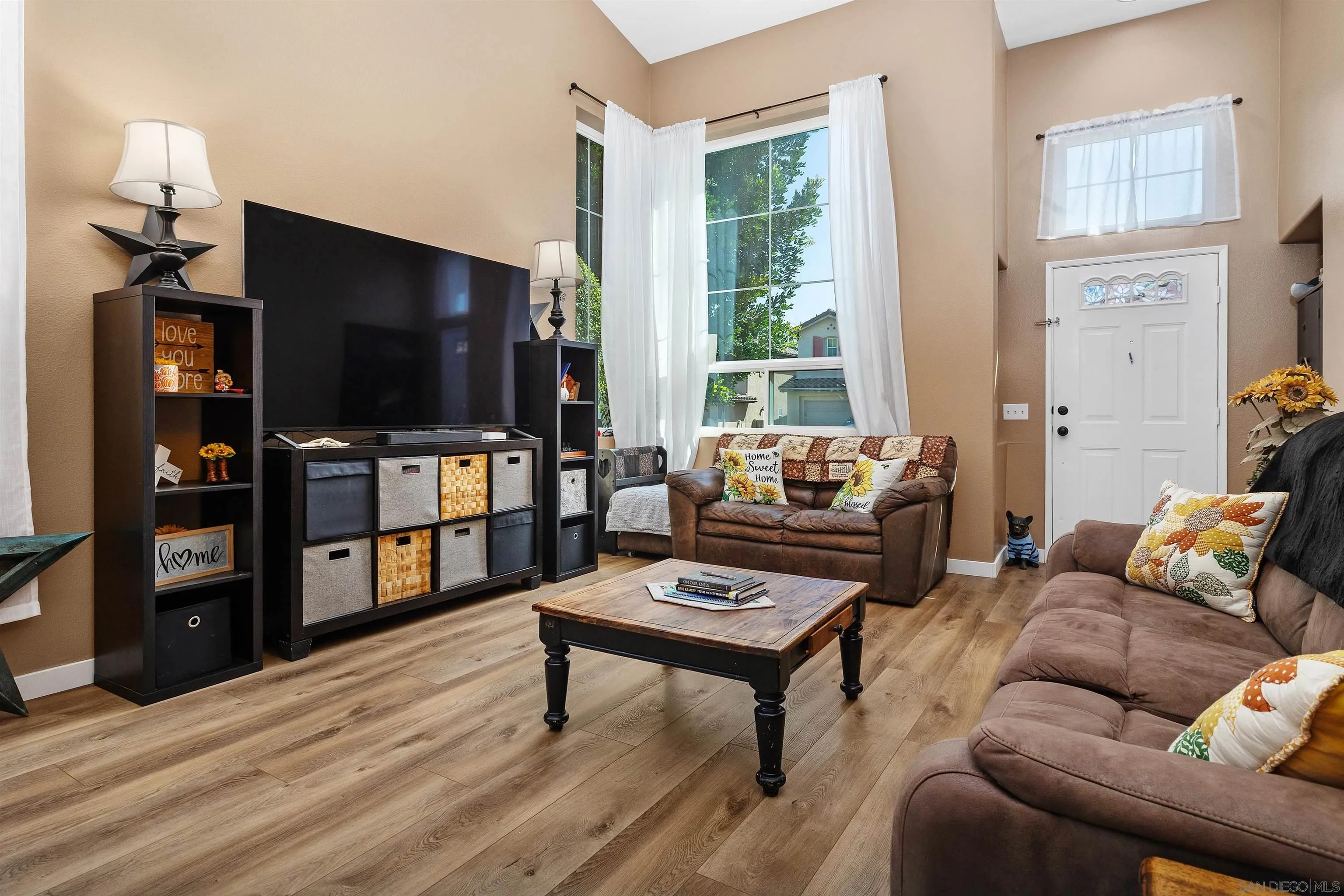 https://cdn.realtyfeed.com/cdn/127/260014683/9871ccf7cdb3cedfda5ba75fea3fba51.webp