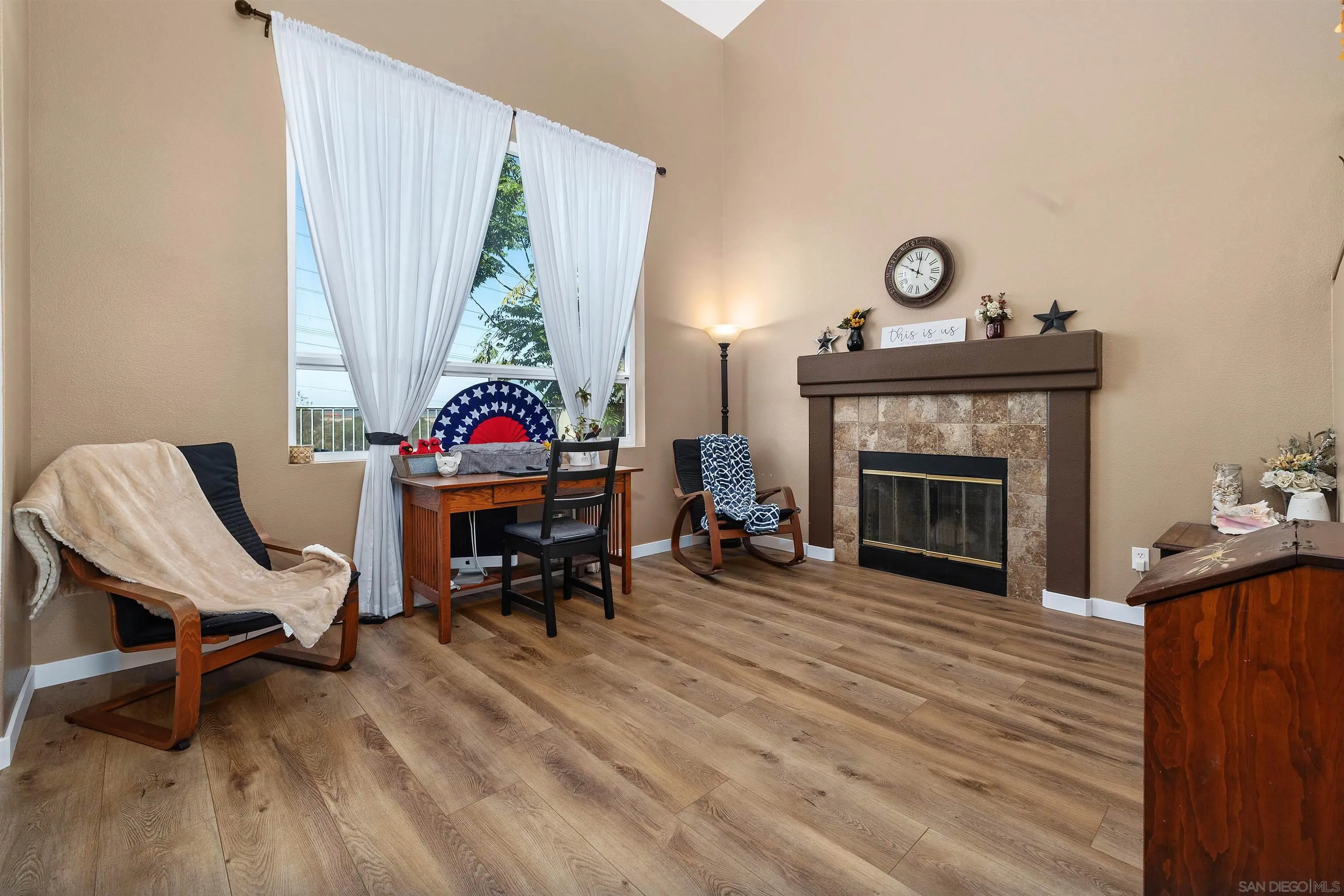 https://cdn.realtyfeed.com/cdn/127/260014683/a10175232811416033c990e6d1d5223b.webp