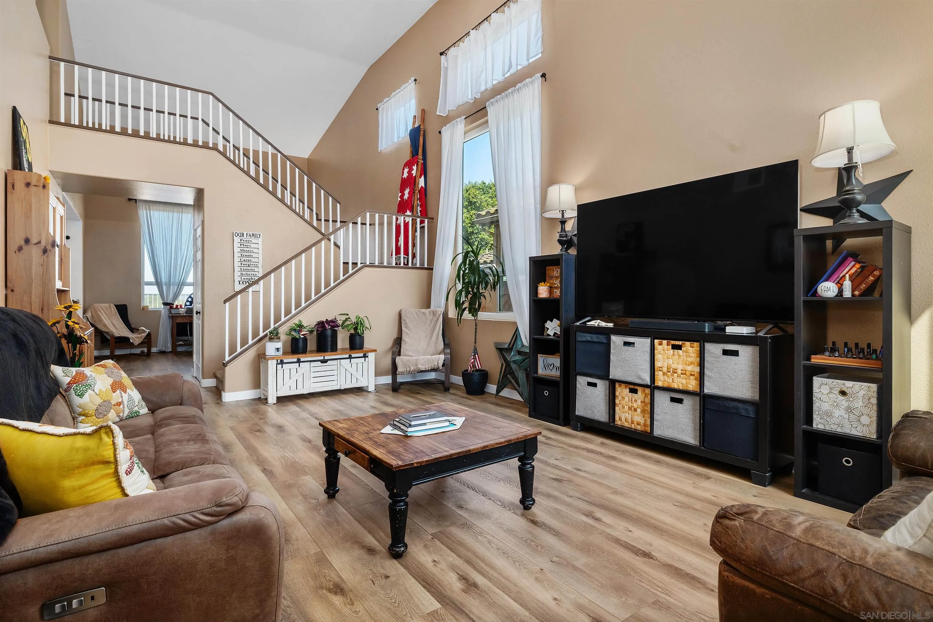 https://cdn.realtyfeed.com/cdn/127/260014683/ab6d548fbd4a28416fa3512cfbf87259.webp