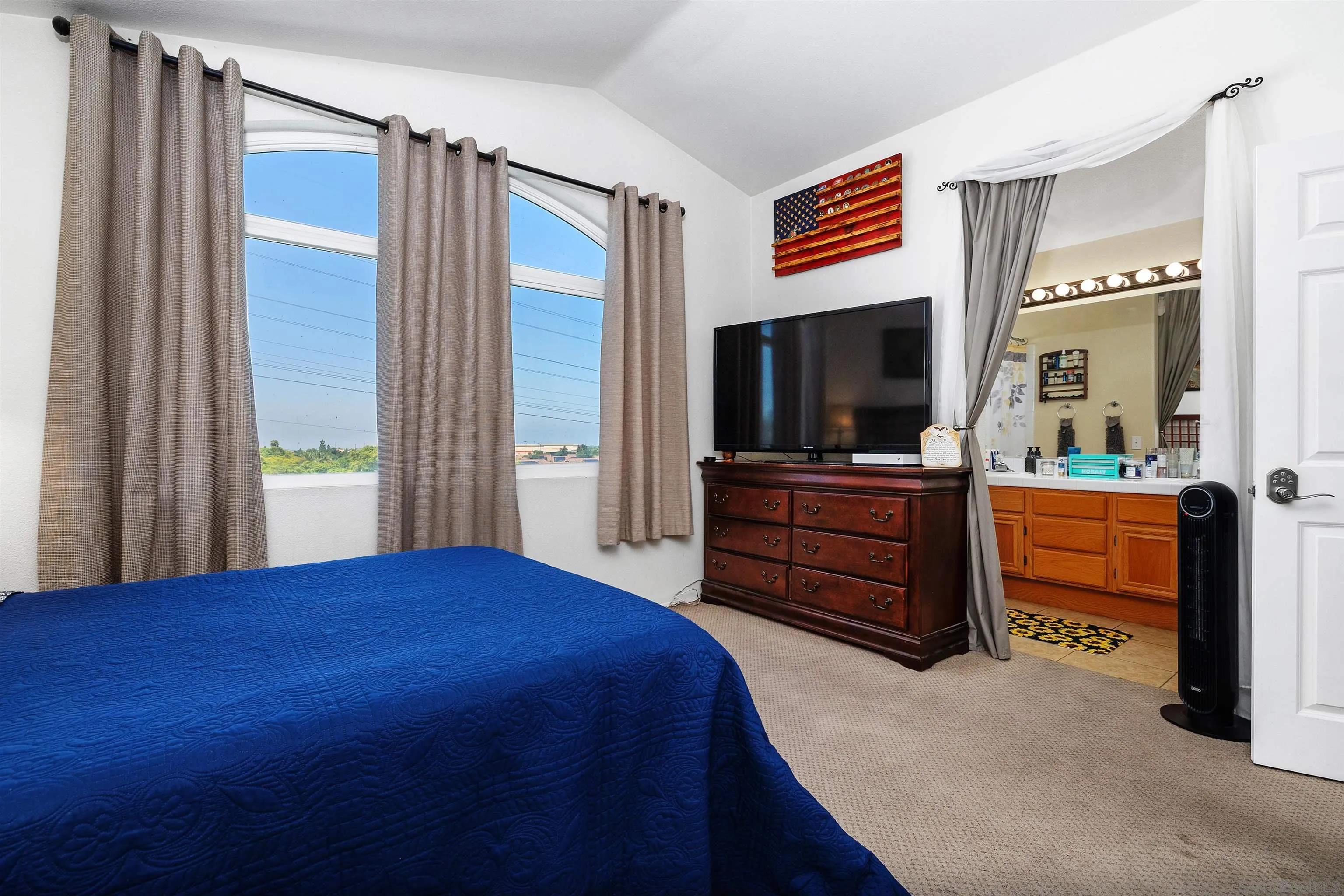 https://cdn.realtyfeed.com/cdn/127/260014683/f601eeb9224ad34ee3905edb4f04f6c9.webp