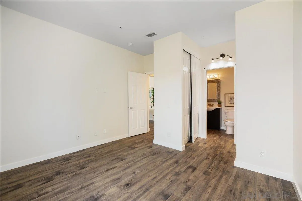 Photo #21: 260014684 Listing: Photo #21