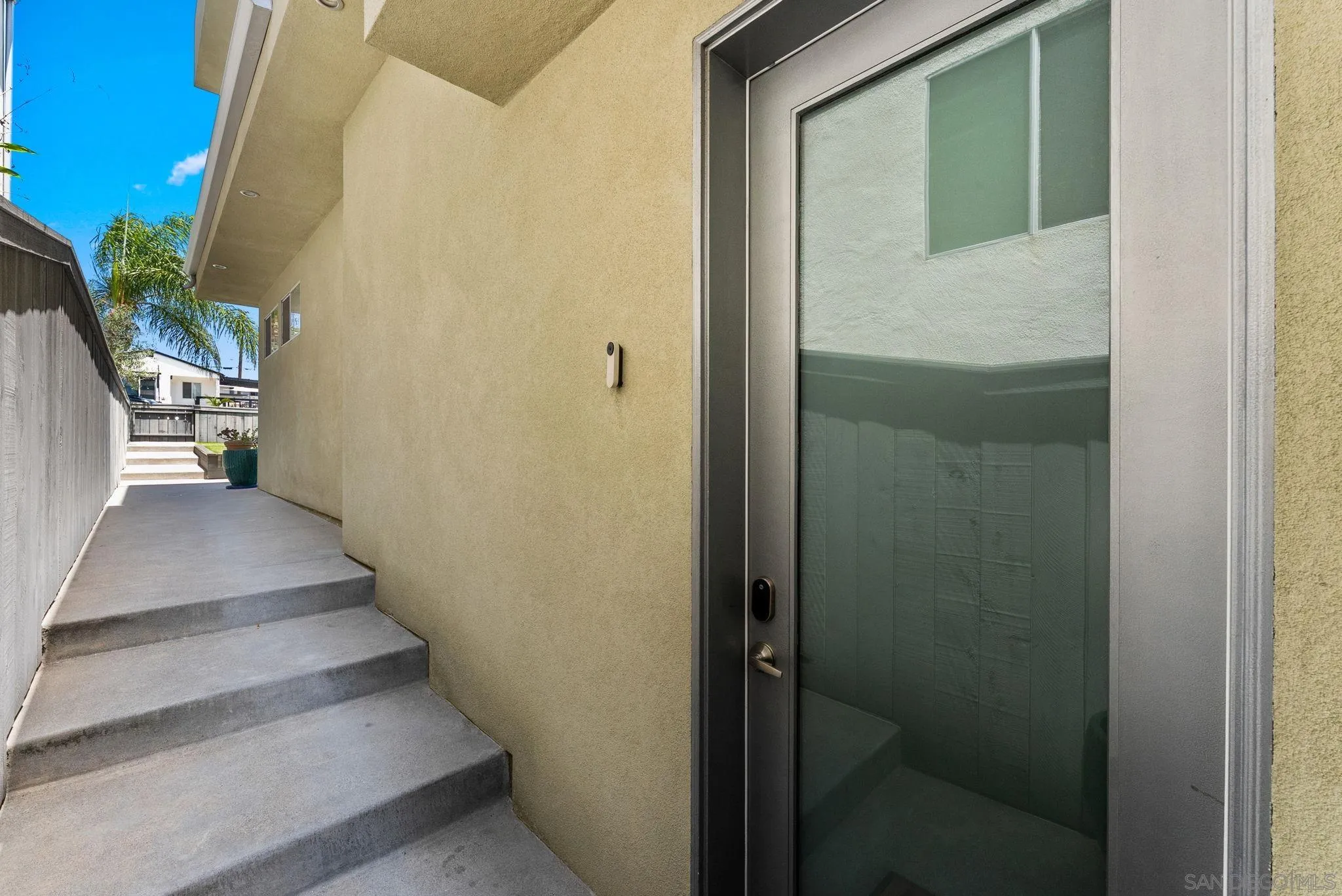 https://cdn.realtyfeed.com/cdn/127/260014687/cb521cead3a0eec0cc30065ee1d4fdc6.webp