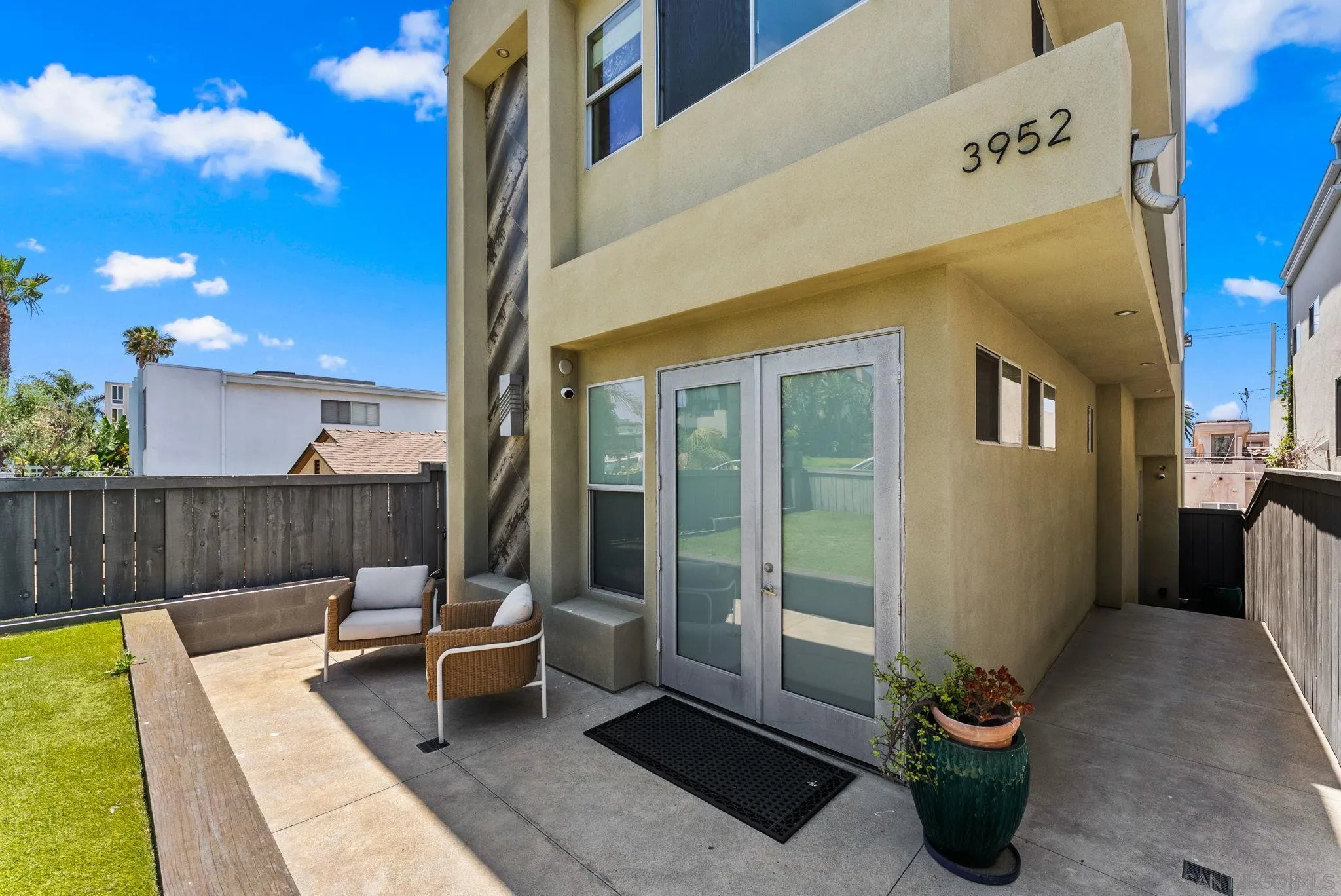 https://cdn.realtyfeed.com/cdn/127/260014687/d3ee520fe1c2a5a0c63e4a1bf5dbb13b.webp