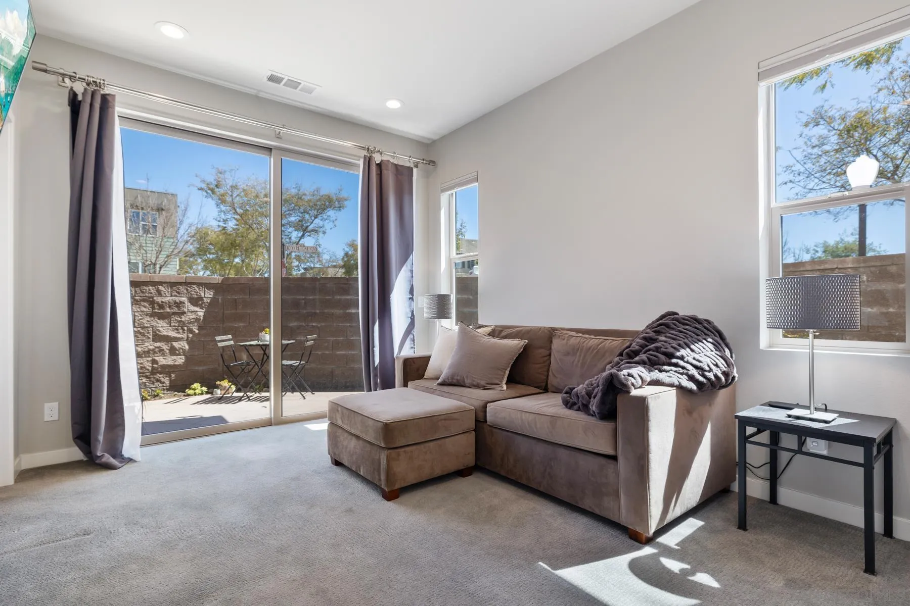https://cdn.realtyfeed.com/cdn/127/260014688/7f29c36e114c43a5ea7acd923895cb21.webp