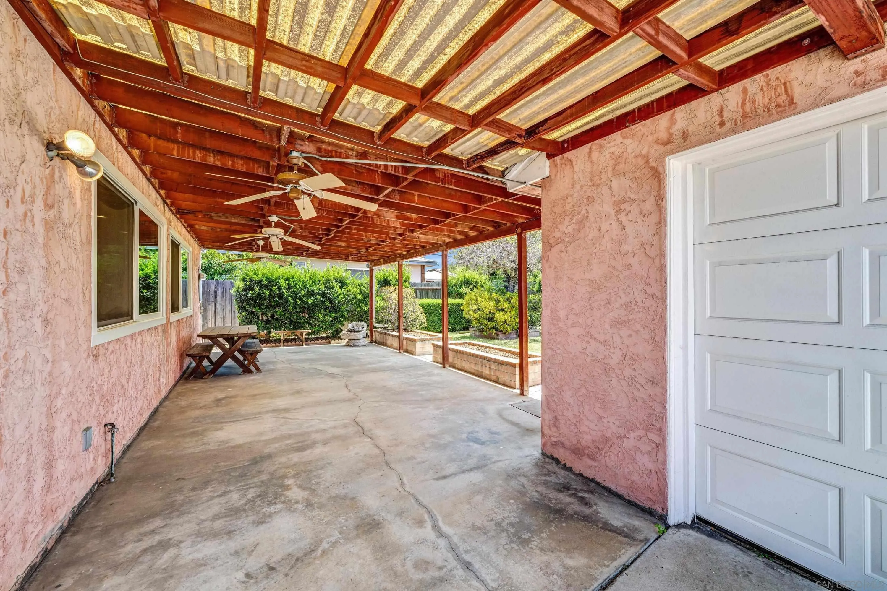 https://cdn.realtyfeed.com/cdn/127/260014690/110ede91ea290e5852d0bbe1d04cd734.webp