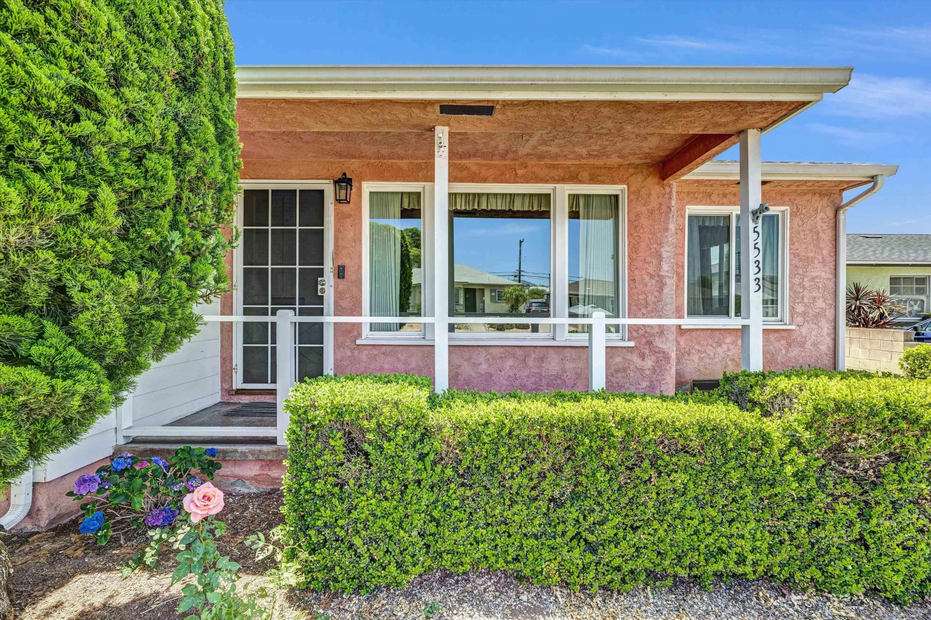 https://cdn.realtyfeed.com/cdn/127/260014690/549caab563b169238cdd06bb5a97978c.webp