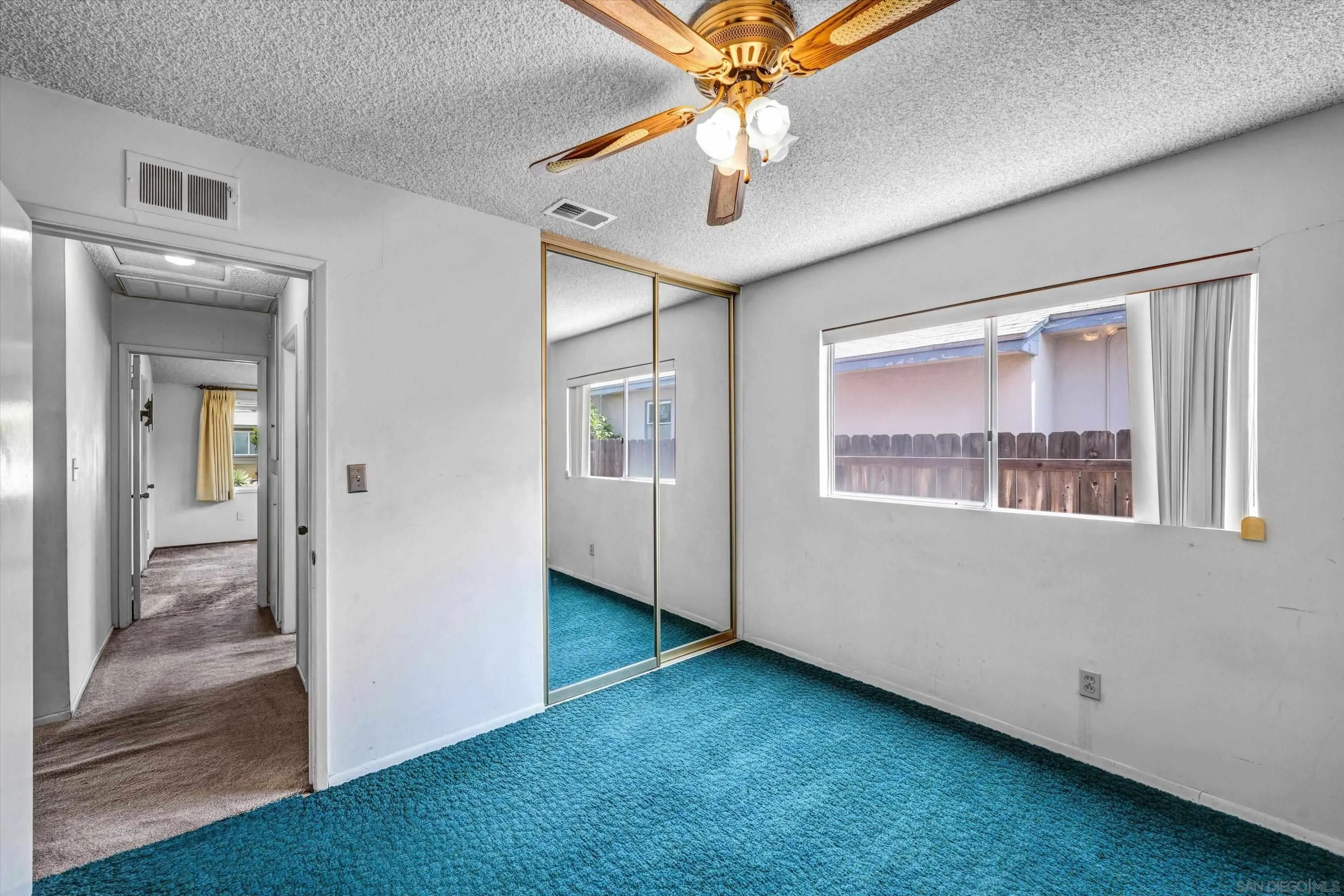 https://cdn.realtyfeed.com/cdn/127/260014690/ab88e5d6f058d8a38e0709609e8e74d1.webp