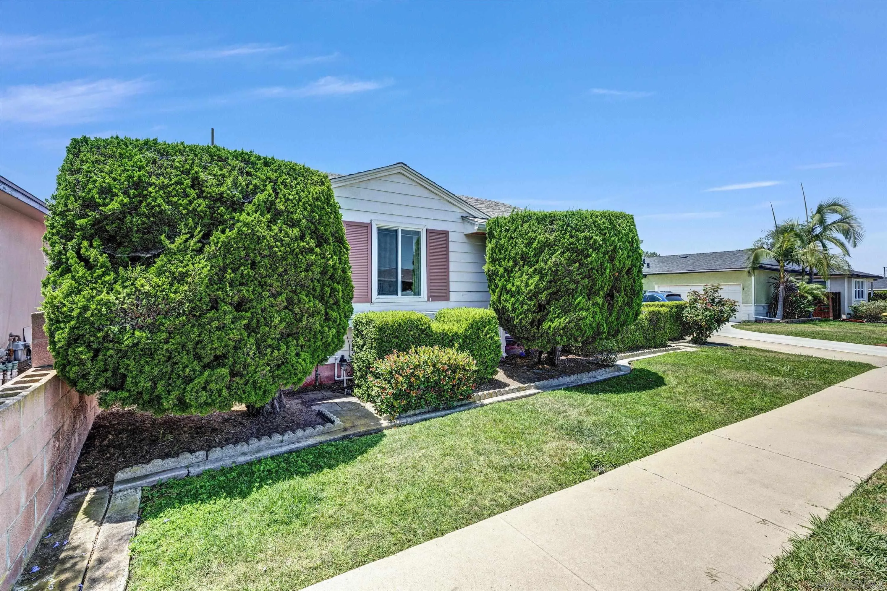 https://cdn.realtyfeed.com/cdn/127/260014690/f0c54019e1ec1112f3d730c7a79f2ca9.webp