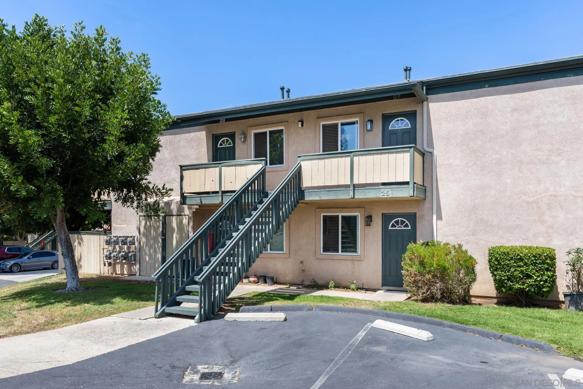 https://cdn.realtyfeed.com/cdn/127/260014691/218688a5e22796f923454ca33400a142.webp