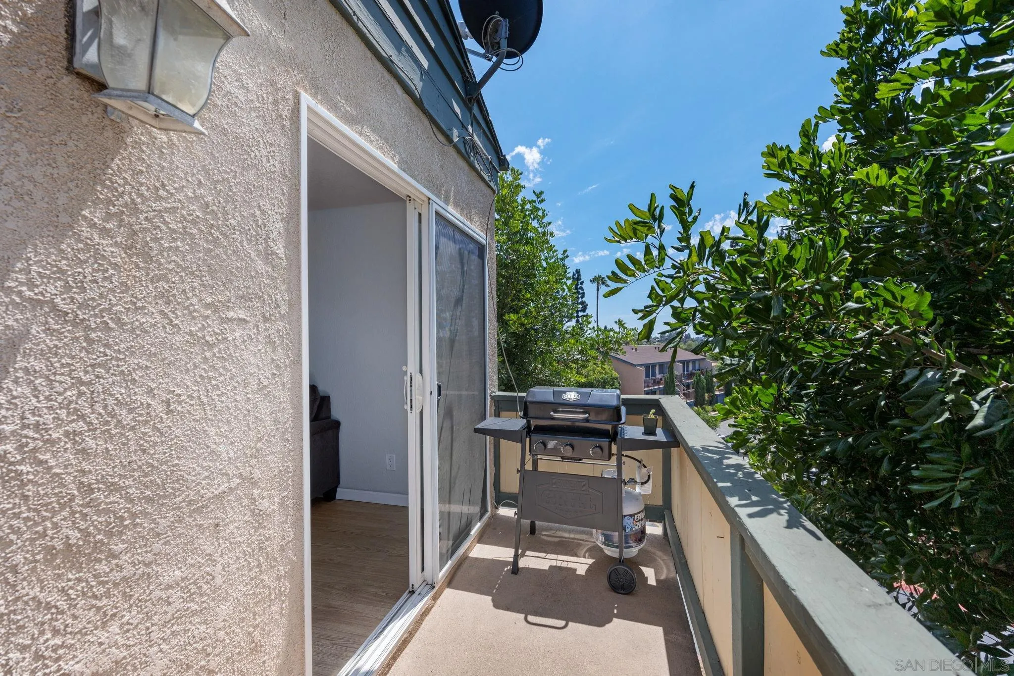 https://cdn.realtyfeed.com/cdn/127/260014691/bcb60f5cc0a962acd97bfc314abefafd.webp