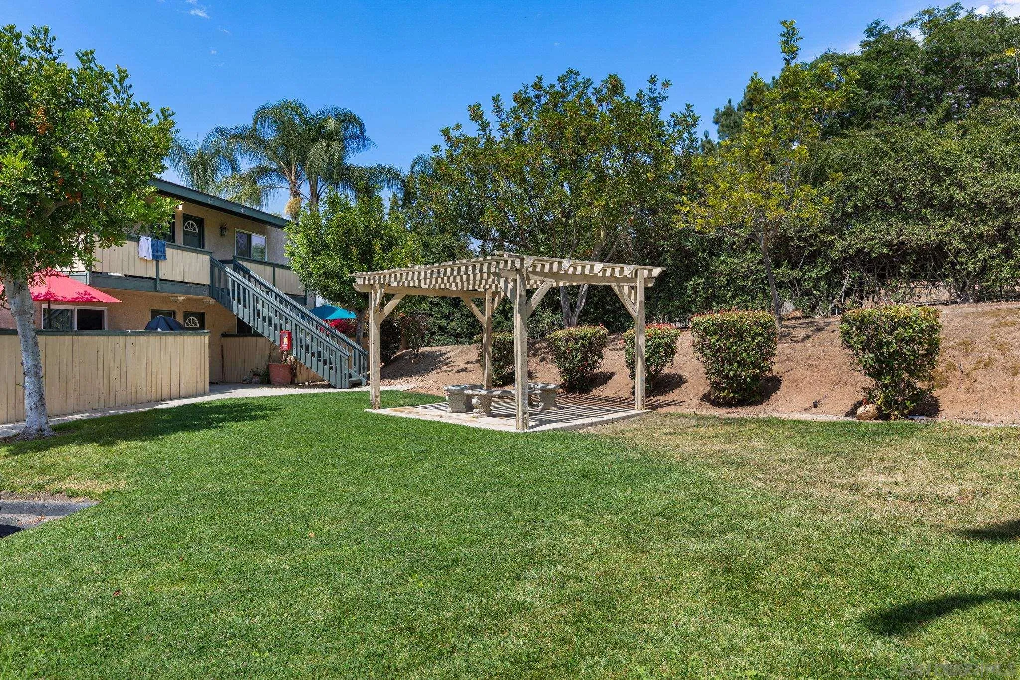 https://cdn.realtyfeed.com/cdn/127/260014691/c28de5f1311f16d26bd709abeb1a5584.webp