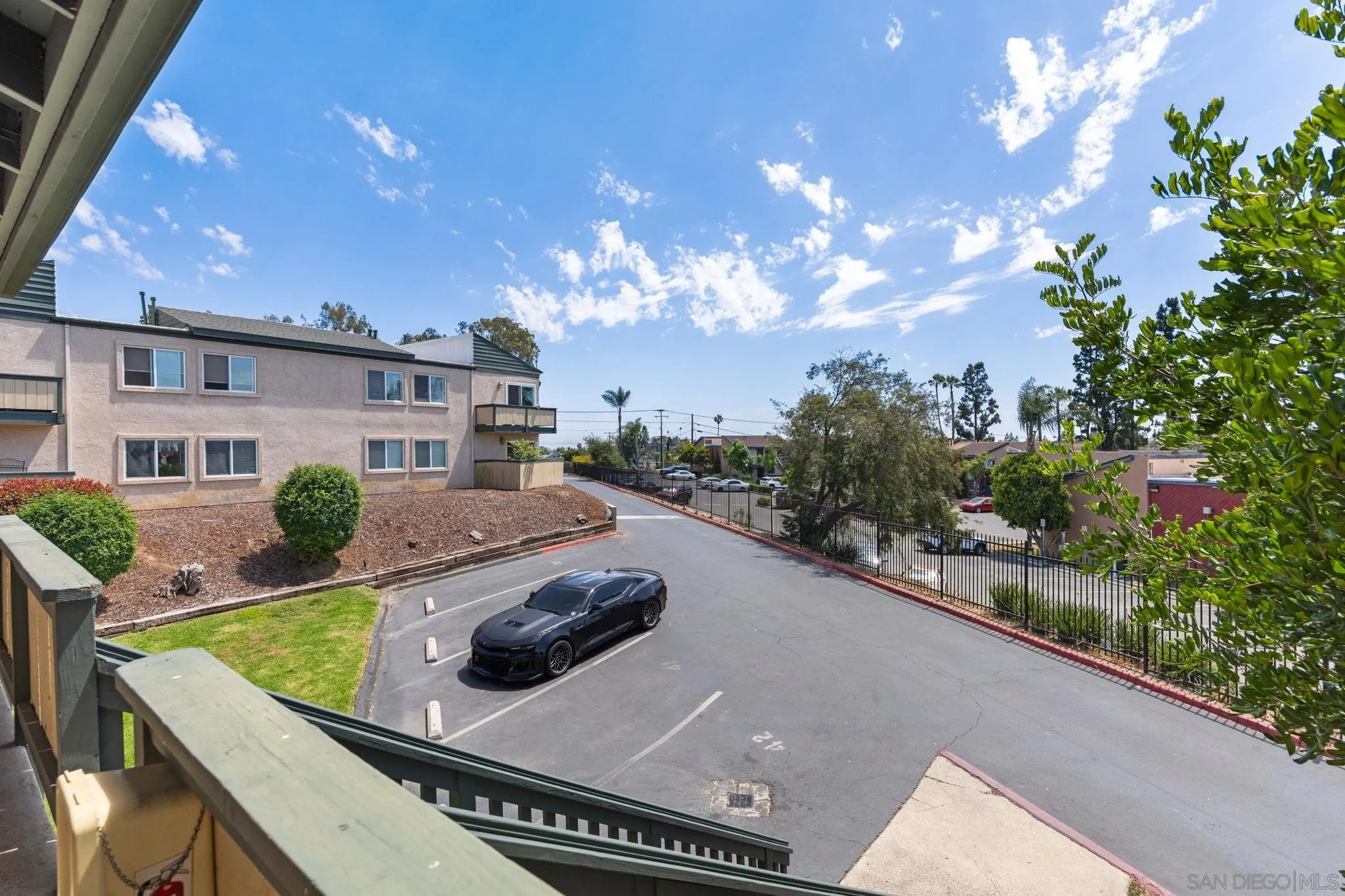 https://cdn.realtyfeed.com/cdn/127/260014691/f852e38d6c8324d7d674de455e3b9596.webp