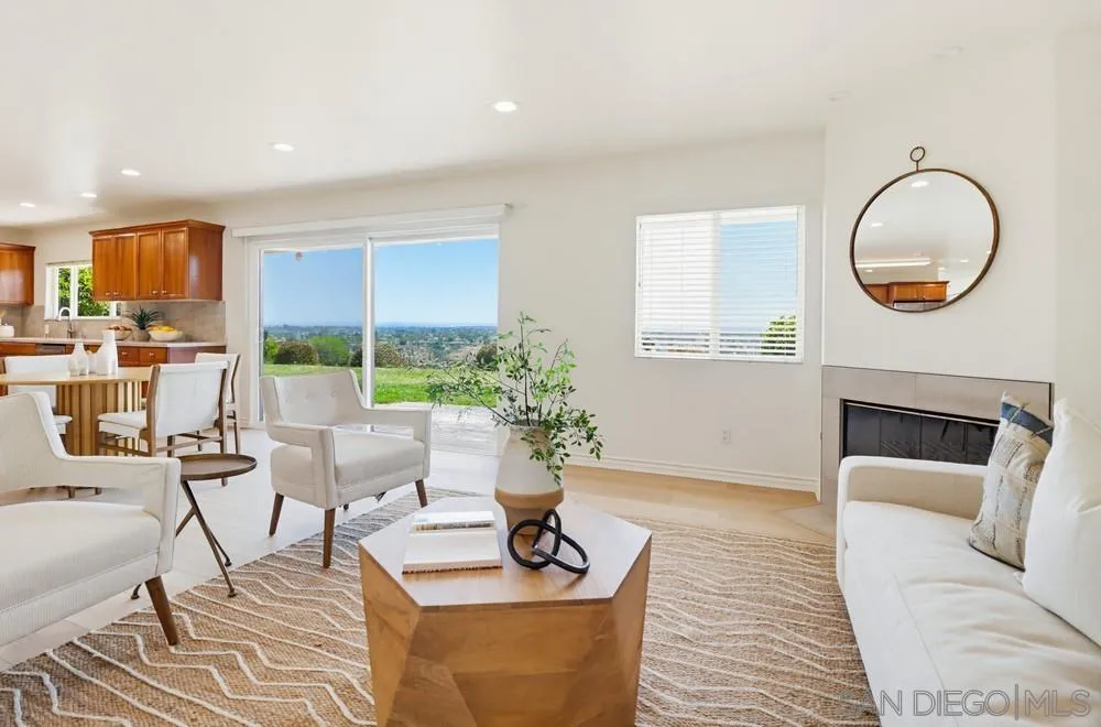 https://cdn.realtyfeed.com/cdn/127/260014694/2f939cc7c54be9670e768255672baf51.webp