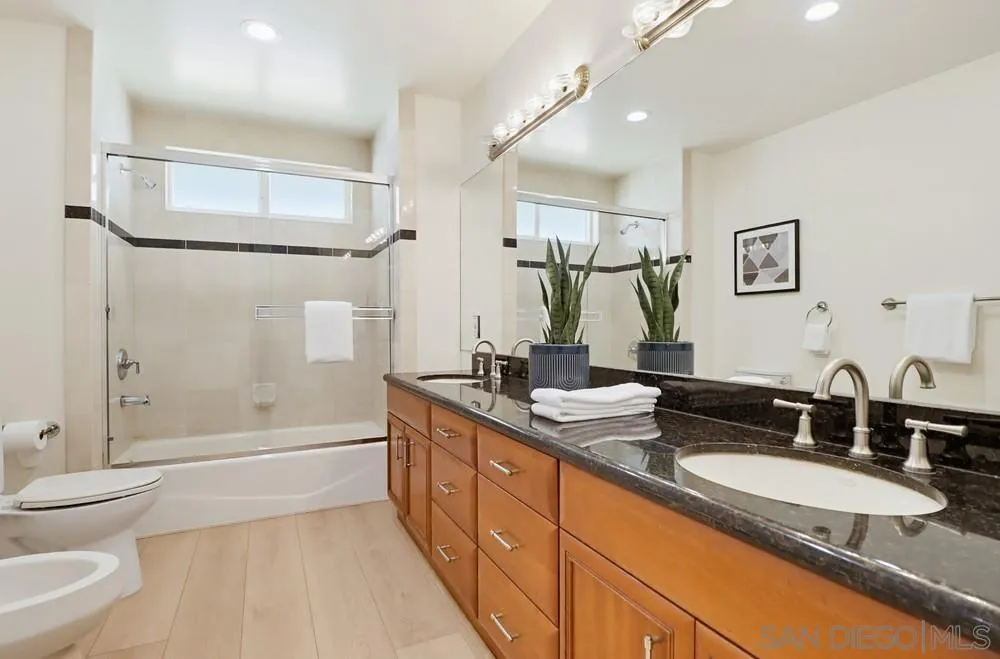 https://cdn.realtyfeed.com/cdn/127/260014694/541b7a1ba80f6cd597a8eb6e533d1bf5.webp