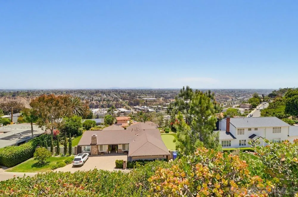 https://cdn.realtyfeed.com/cdn/127/260014694/99b3e27df9f9cc8b6b02a8d6e4c0facb.webp