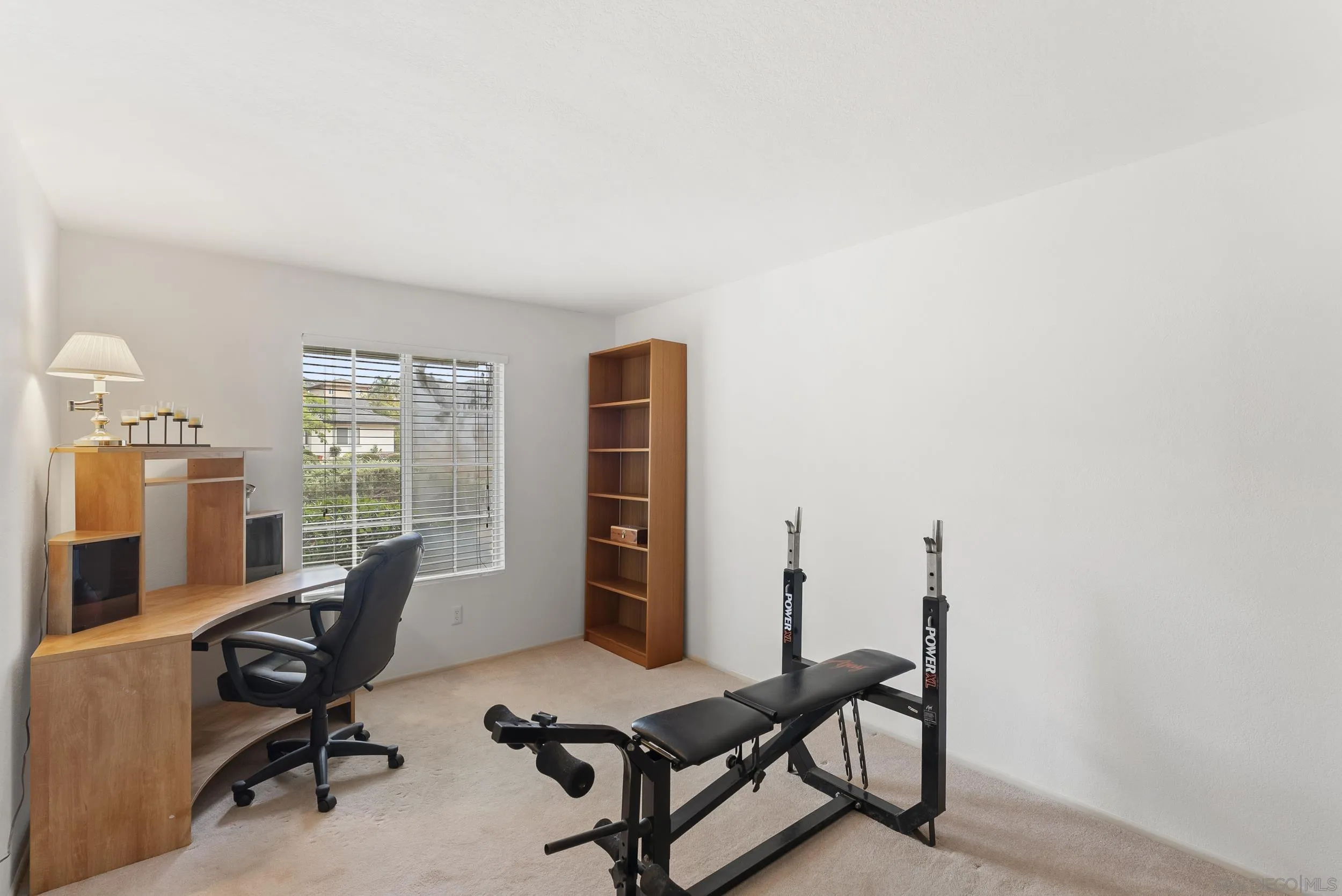 https://cdn.realtyfeed.com/cdn/127/260014699/e7a3fb19c7707a4f44e2853a89dde5ca.webp