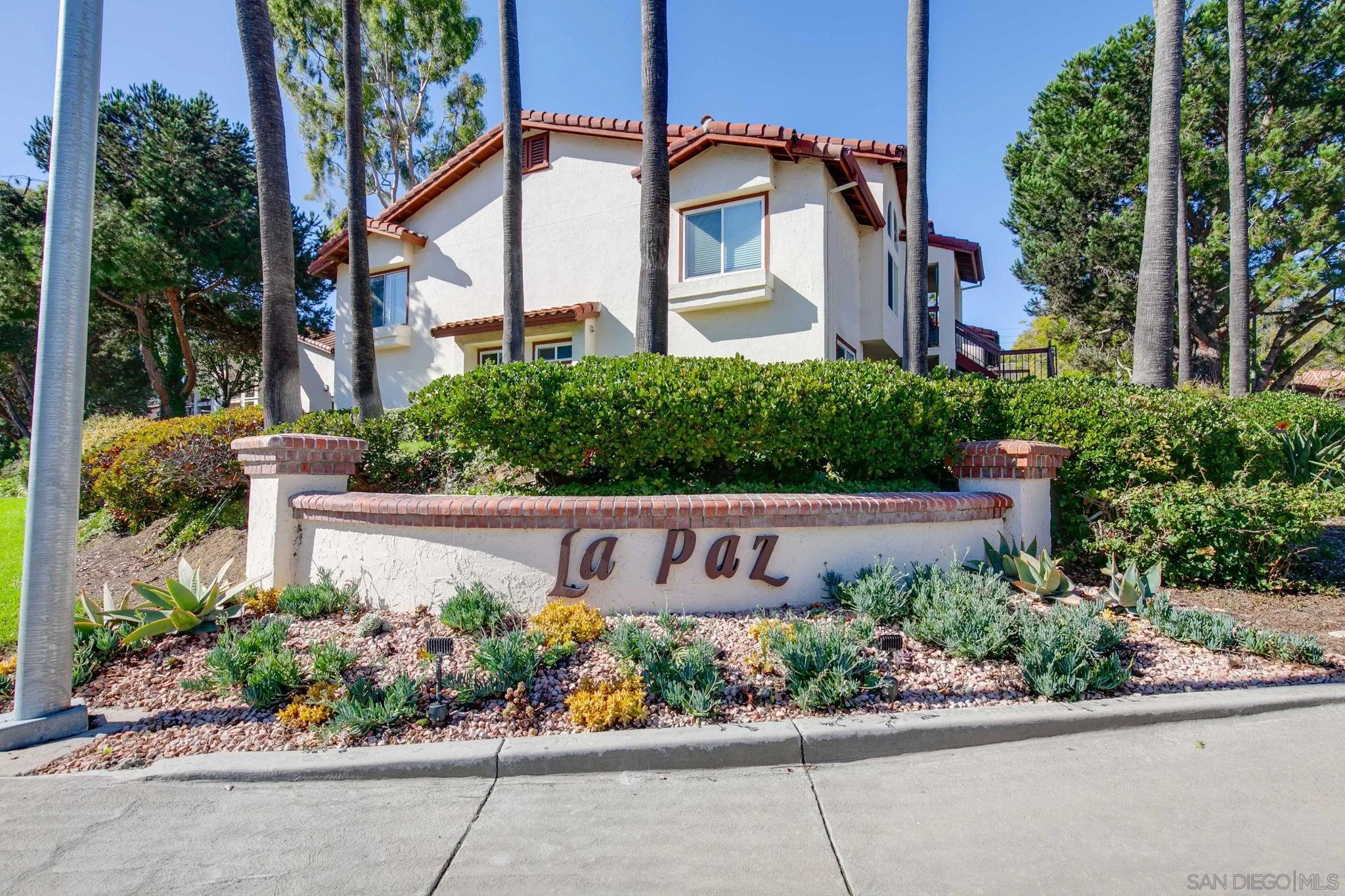 https://cdn.realtyfeed.com/cdn/127/260014702/5970c59535f39ad31d991aa337c066dc.webp