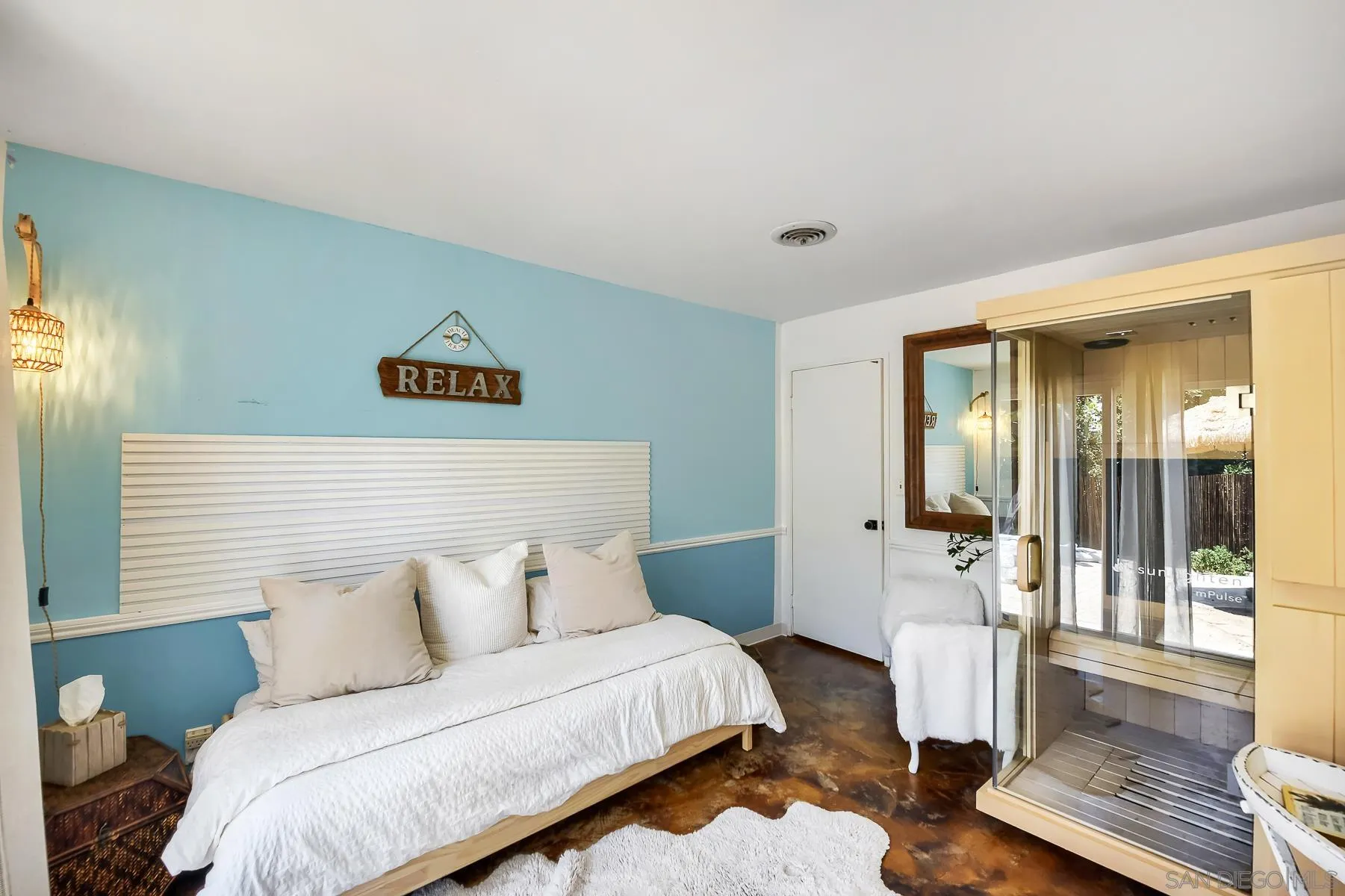 https://cdn.realtyfeed.com/cdn/127/260014707/215286d8c1b71bb7ba482984bf9fed39.webp