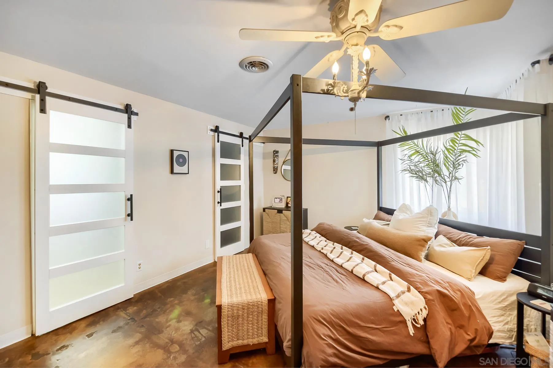 https://cdn.realtyfeed.com/cdn/127/260014707/32f9bf282558d9ce7be06c5f1a79d78c.webp
