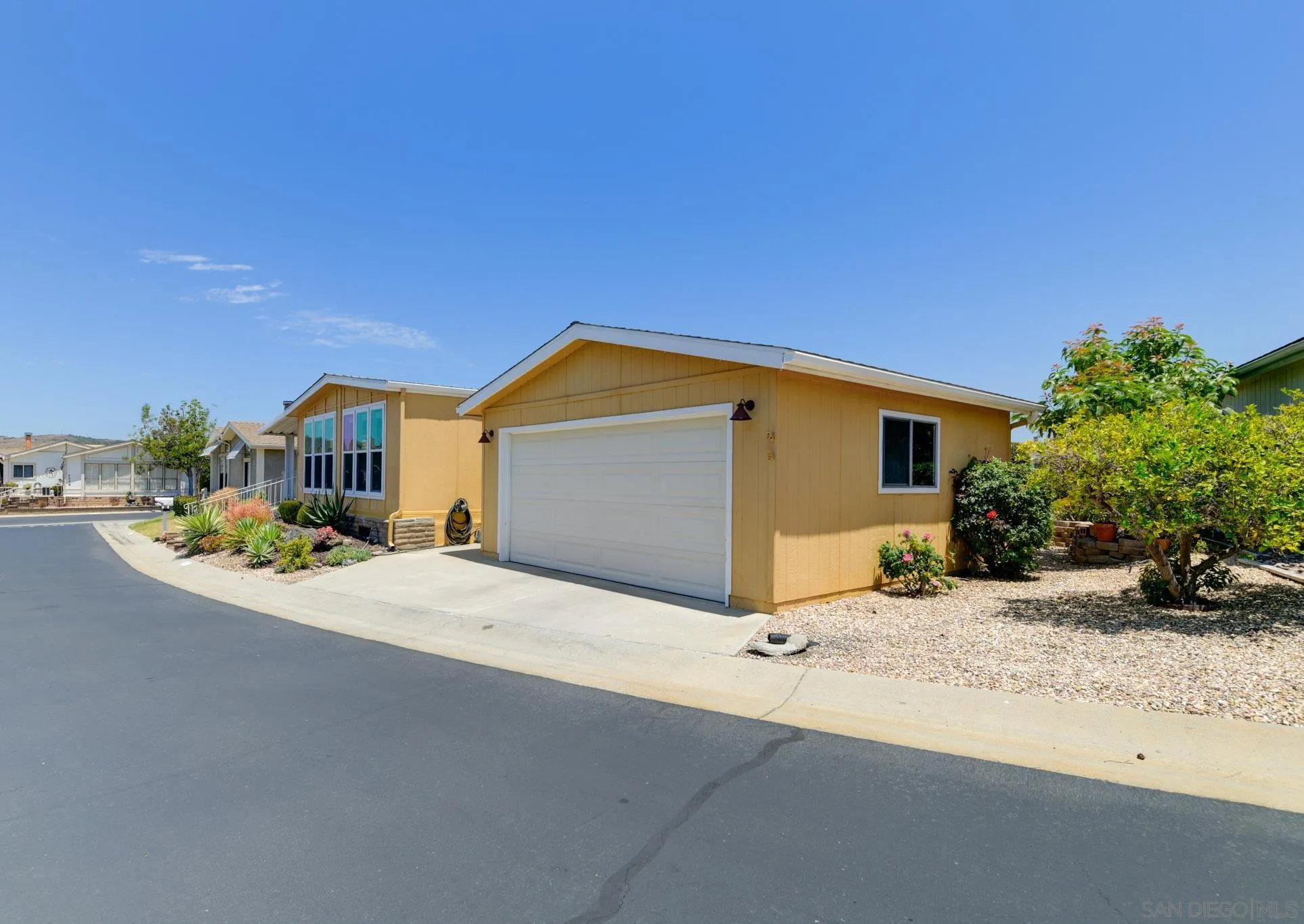 https://cdn.realtyfeed.com/cdn/127/260014708/142ac7fd3e438b2933552e8522e189b4.webp