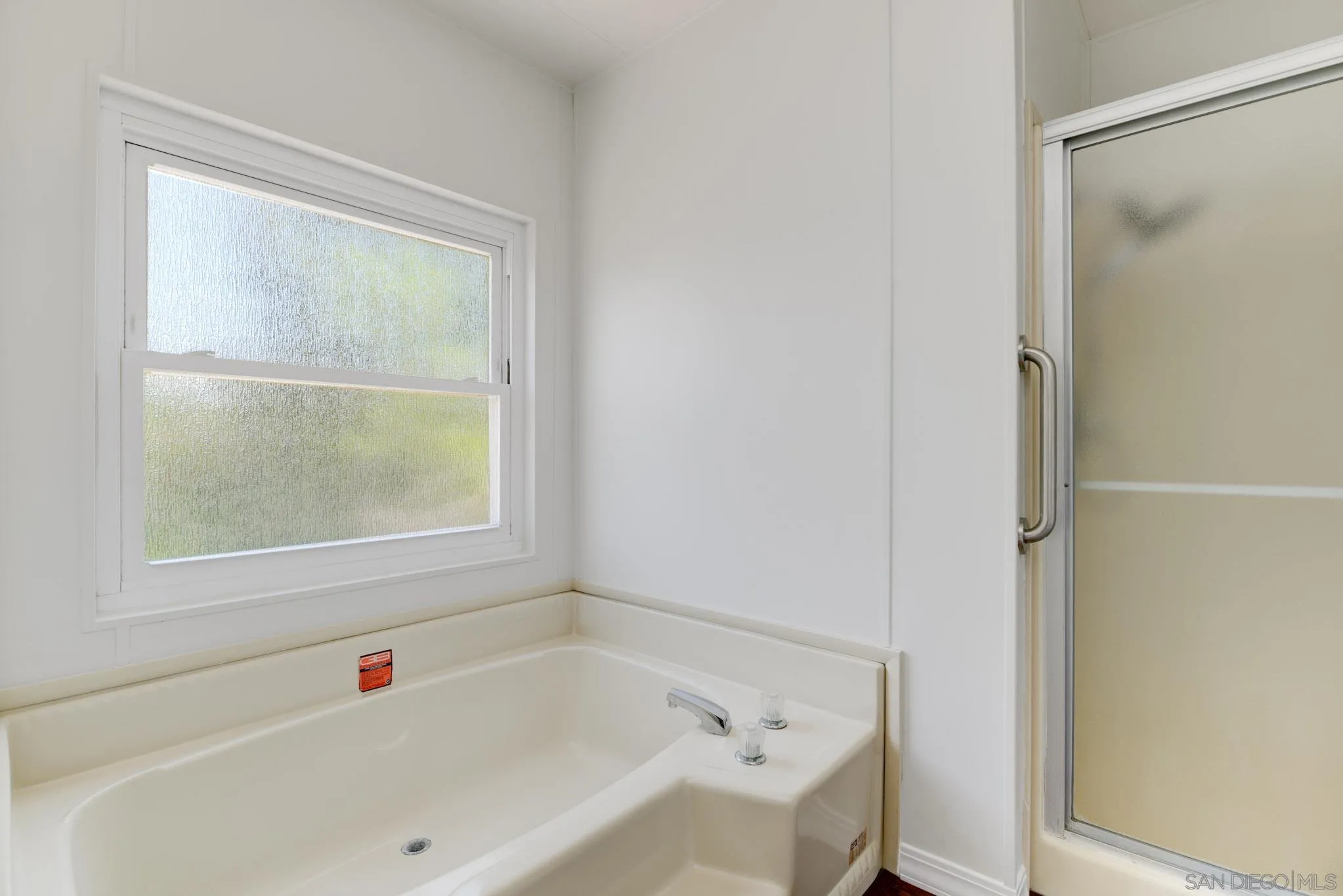 https://cdn.realtyfeed.com/cdn/127/260014708/a925089b9664c2066d59c088d0ca0f7e.webp