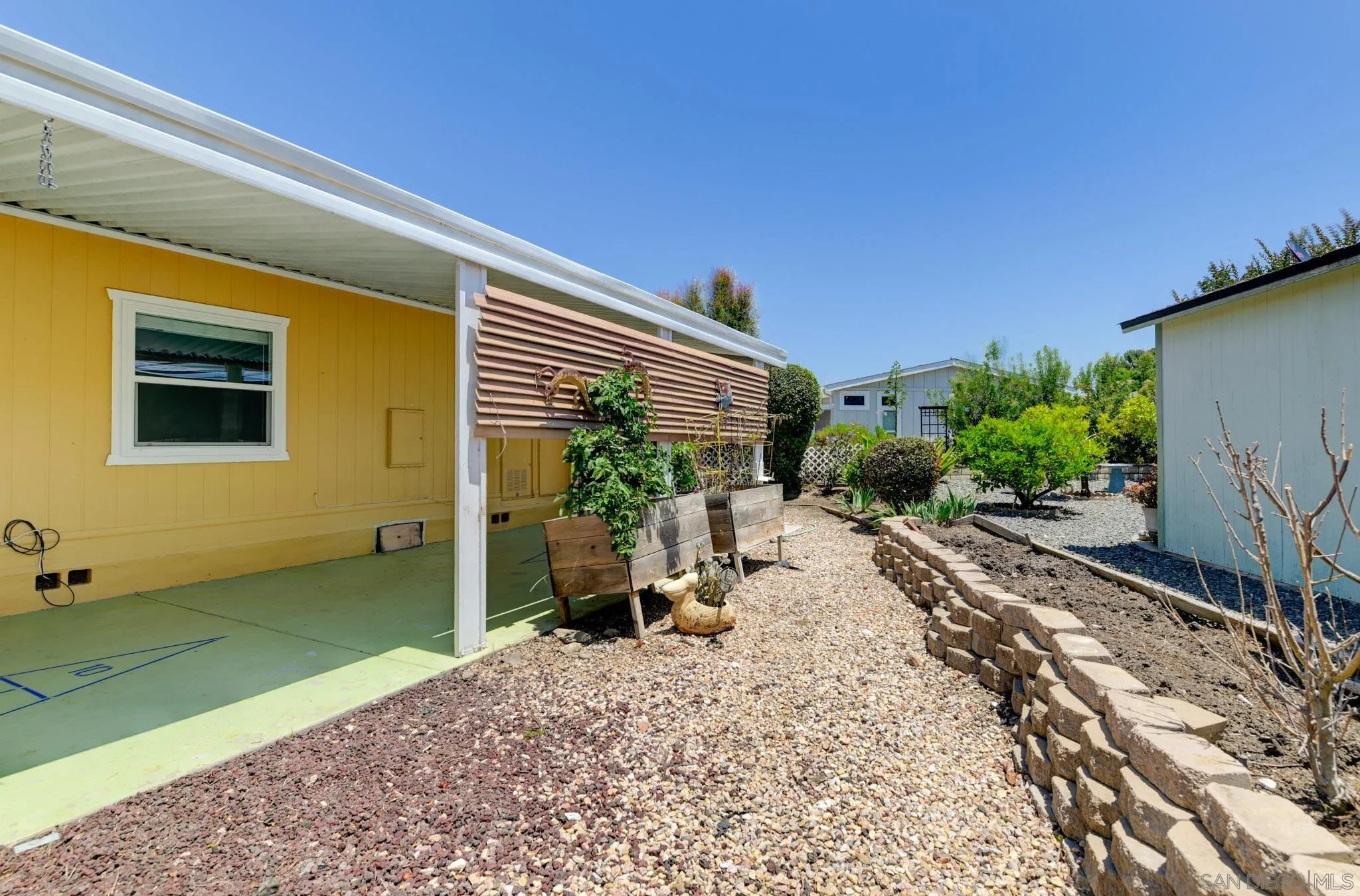 https://cdn.realtyfeed.com/cdn/127/260014708/c213b0a301a339f484b575a6f0def4c4.webp