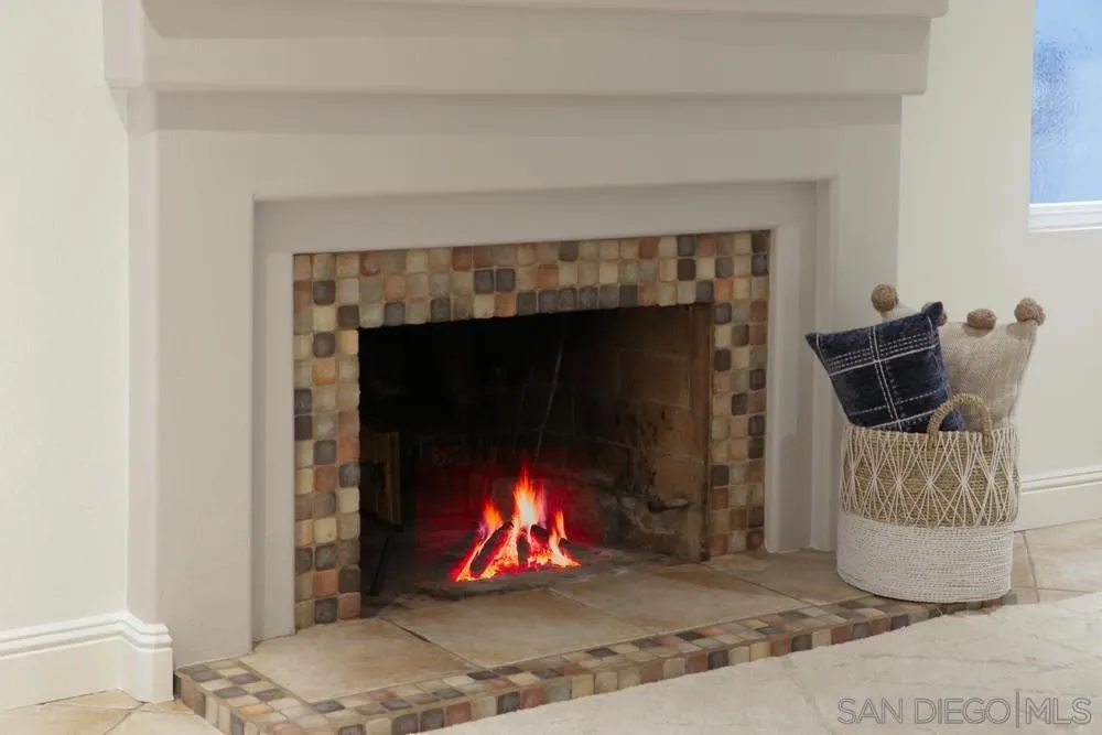 https://cdn.realtyfeed.com/cdn/127/260014709/072d20c115cf3f1c77e1532dd3f4738a.webp