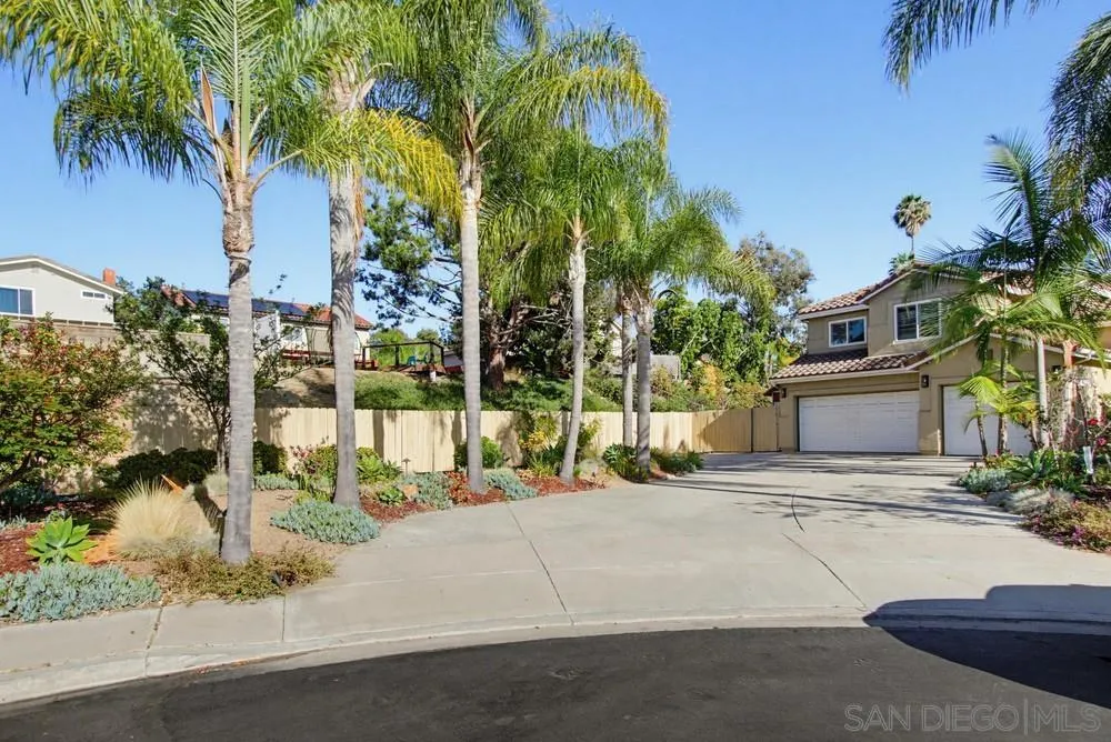 https://cdn.realtyfeed.com/cdn/127/260014709/49de01957e774c4cf122d64360cdb044.webp