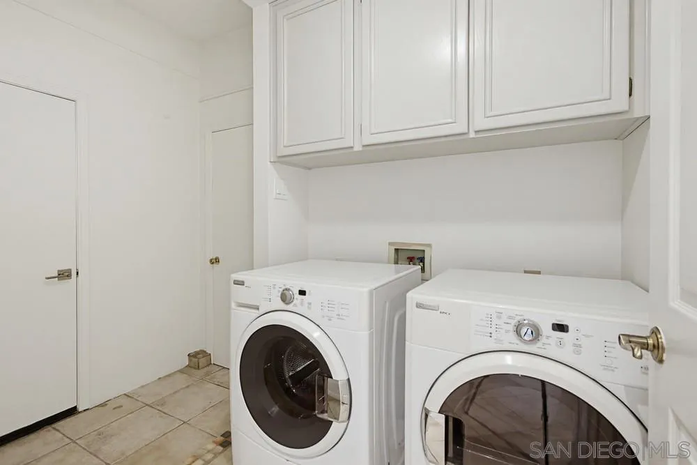 https://cdn.realtyfeed.com/cdn/127/260014709/6fd66f9d487a59c73d991d56f3319358.webp