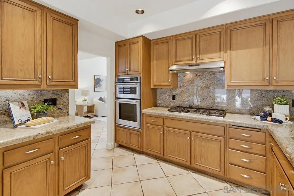 https://cdn.realtyfeed.com/cdn/127/260014709/a0aaedef400b35db87d88edcfdd03b64.webp