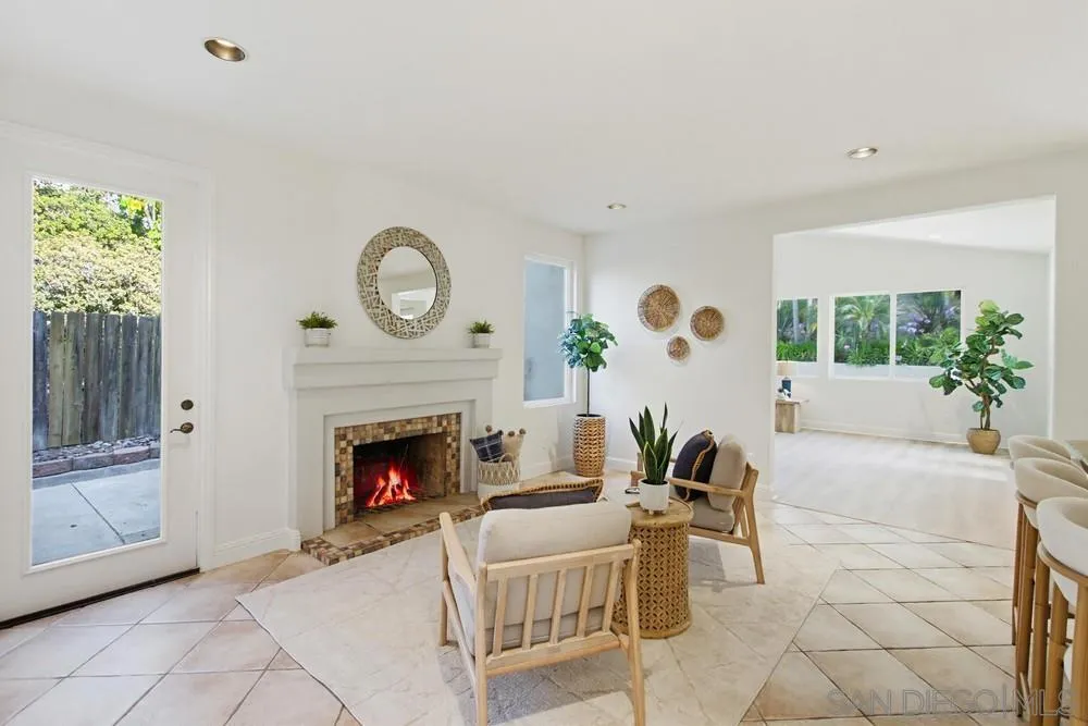 https://cdn.realtyfeed.com/cdn/127/260014709/dcec6ae4ac53a7cfc925c42d5186e6a5.webp