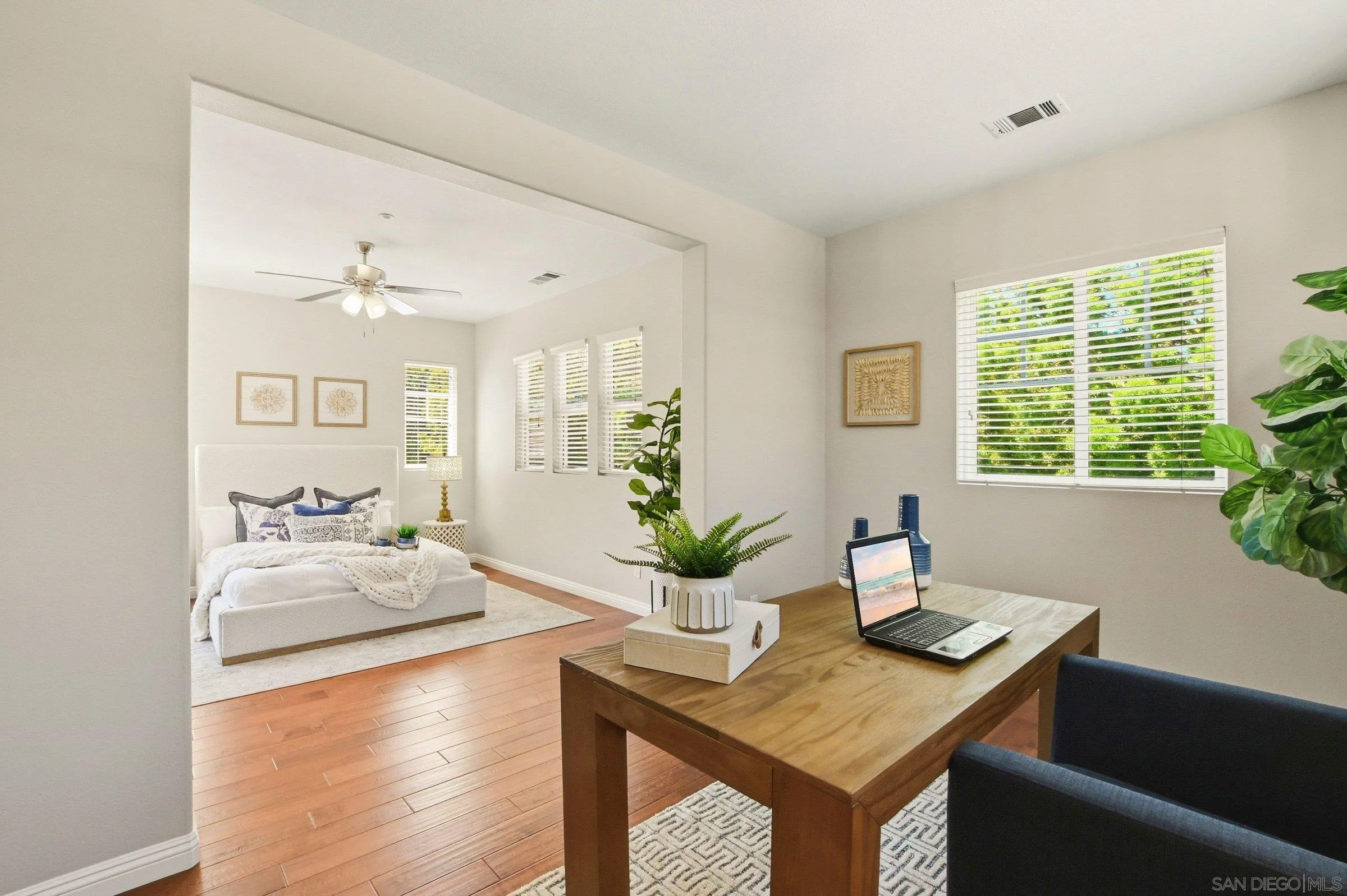 https://cdn.realtyfeed.com/cdn/127/260014711/6ea1277a7c06a8e5caadfed3aa68bba9.webp