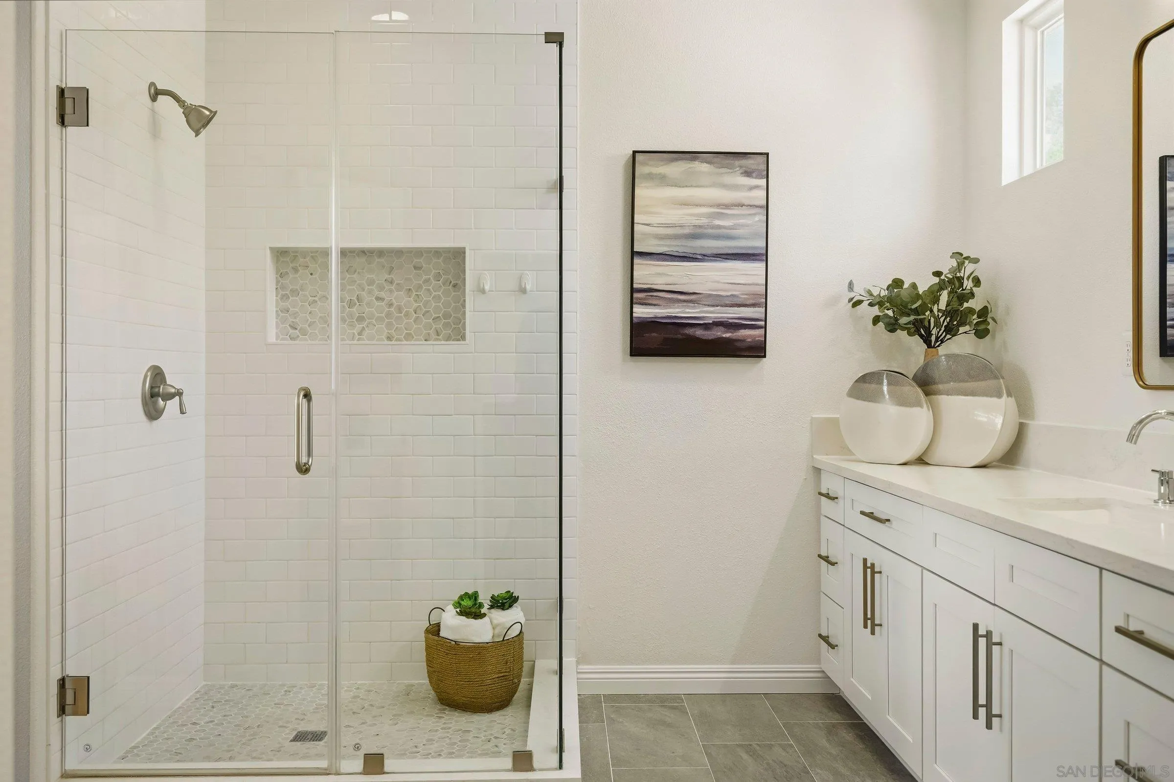 https://cdn.realtyfeed.com/cdn/127/260014711/6ea4be3b042ec9f3f880fdb5f10dd403.webp