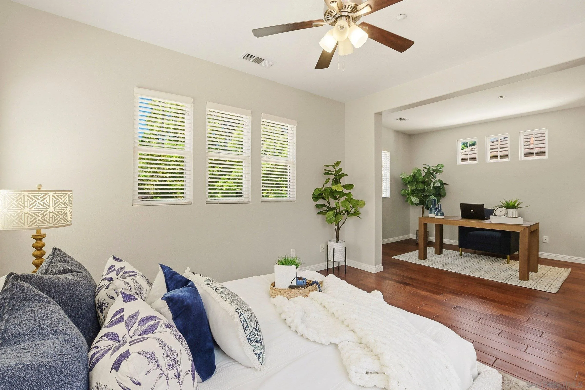 https://cdn.realtyfeed.com/cdn/127/260014711/b3142a1145373d4618bdc21ee51925a7.webp