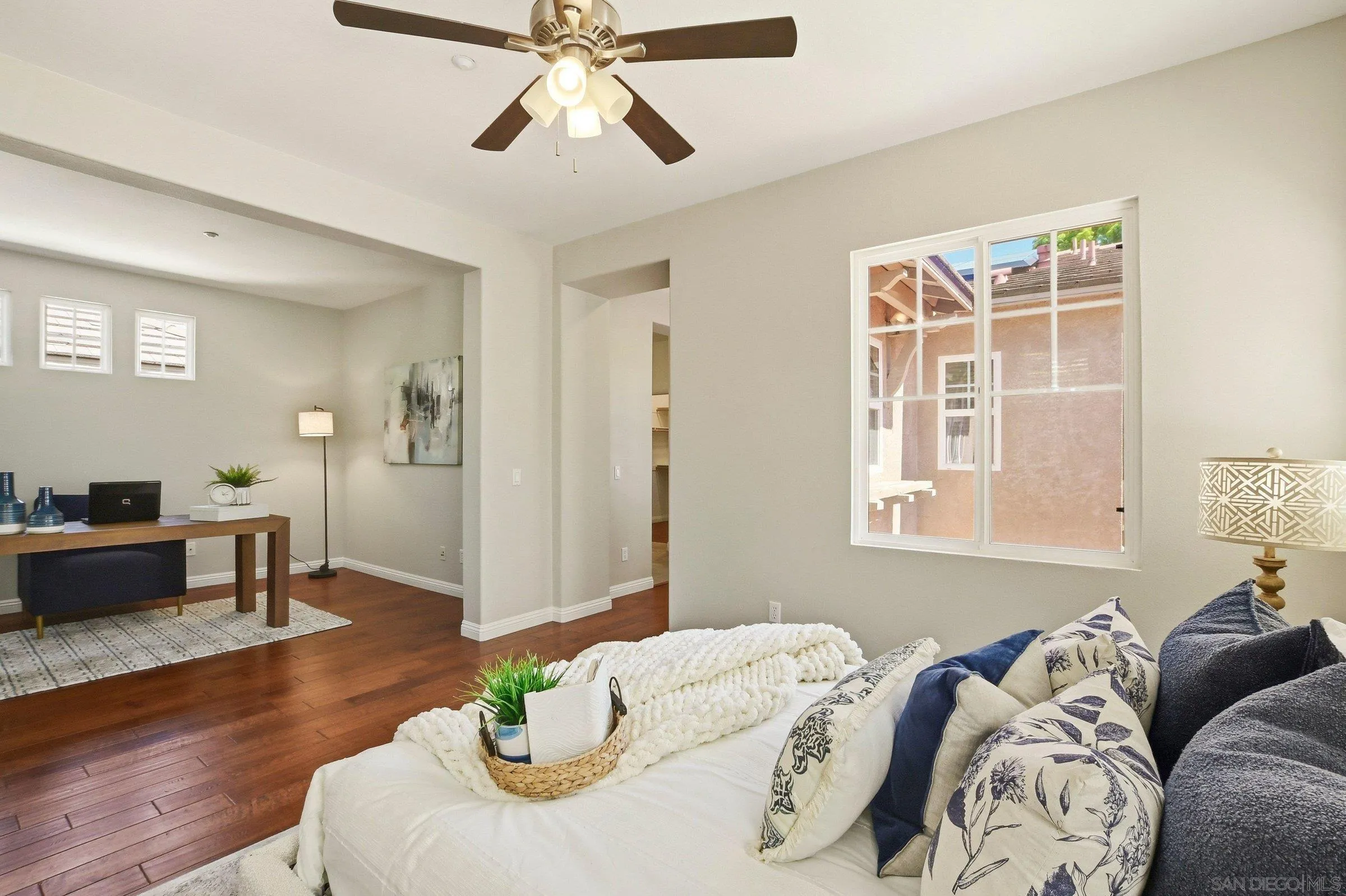 https://cdn.realtyfeed.com/cdn/127/260014711/d57eddc3b28fa4a65b0c14a43da5ab5e.webp