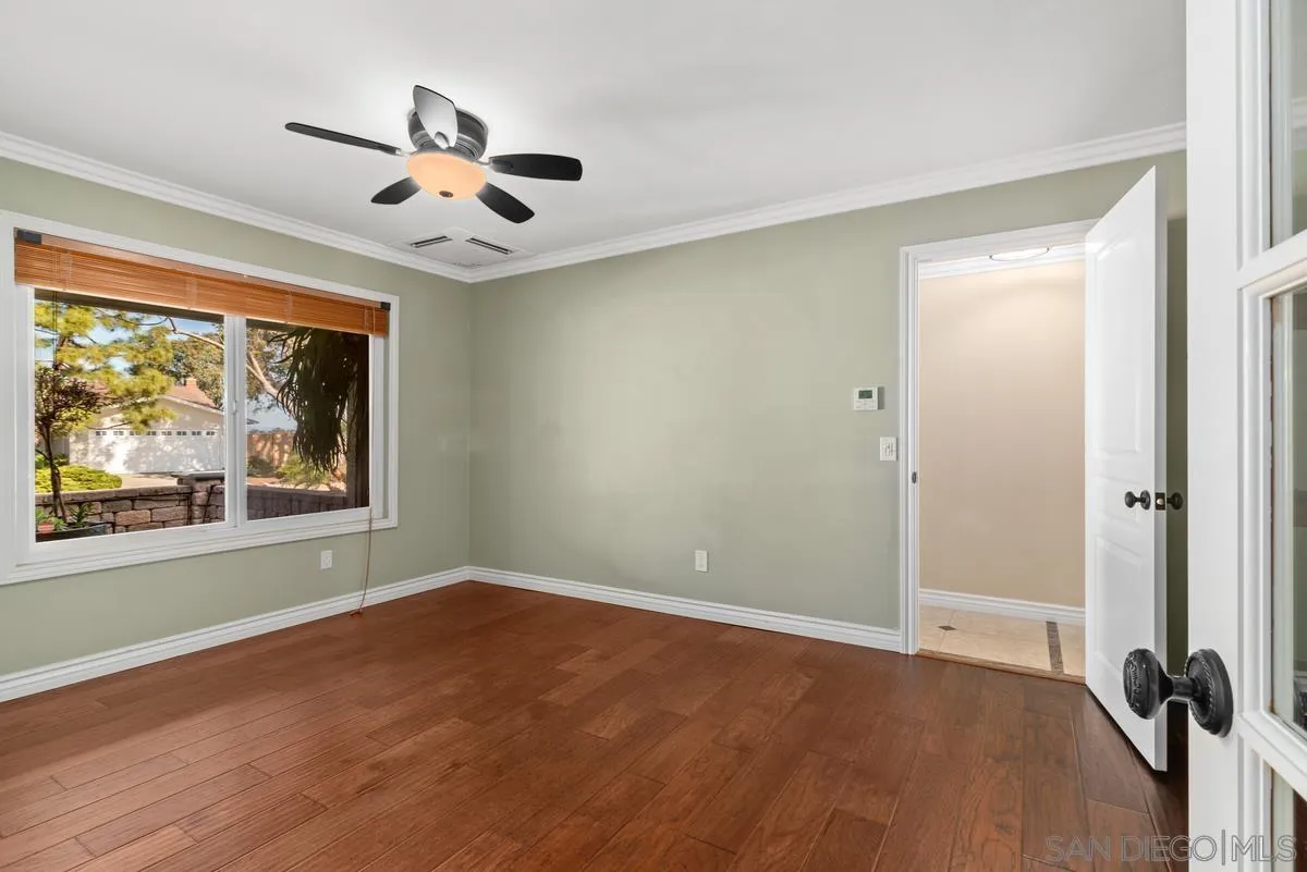 https://cdn.realtyfeed.com/cdn/127/260014720/0ea9b5527408d992fd1f368cd99c7a6a.webp