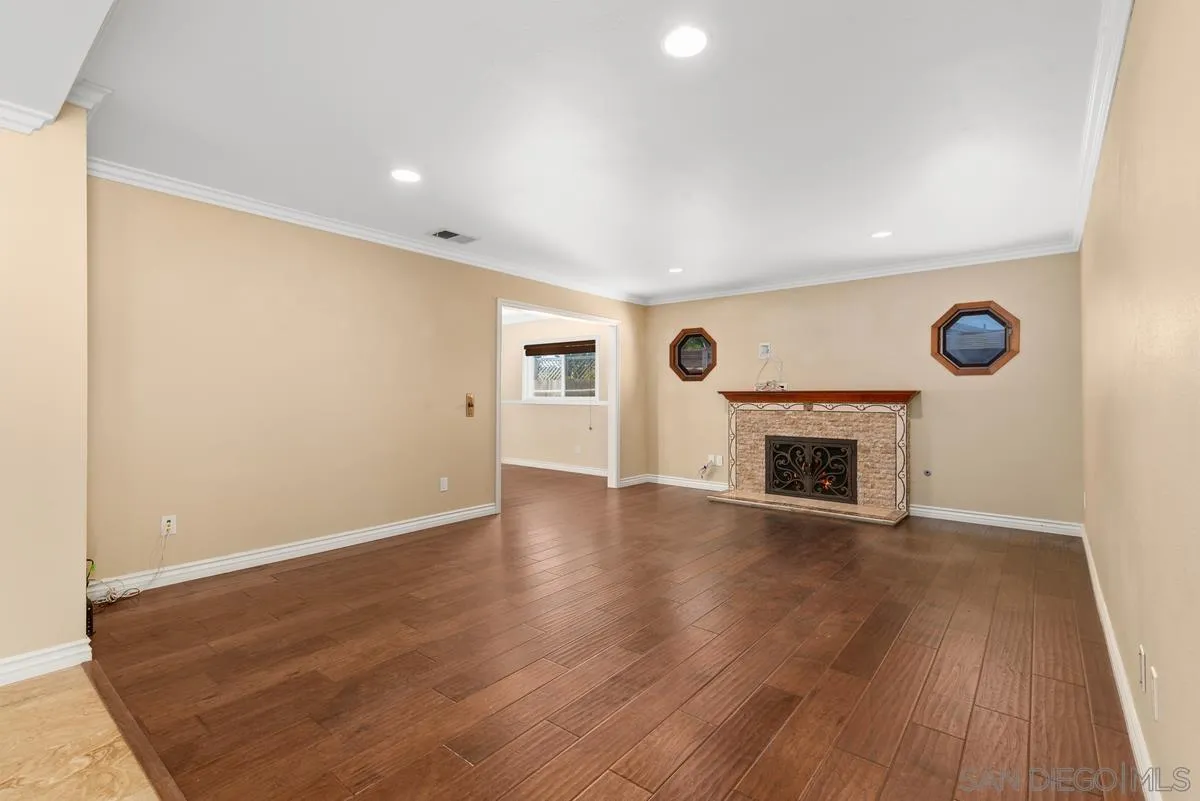 https://cdn.realtyfeed.com/cdn/127/260014720/dcf163fbd9427c884e615c088f5ac289.webp