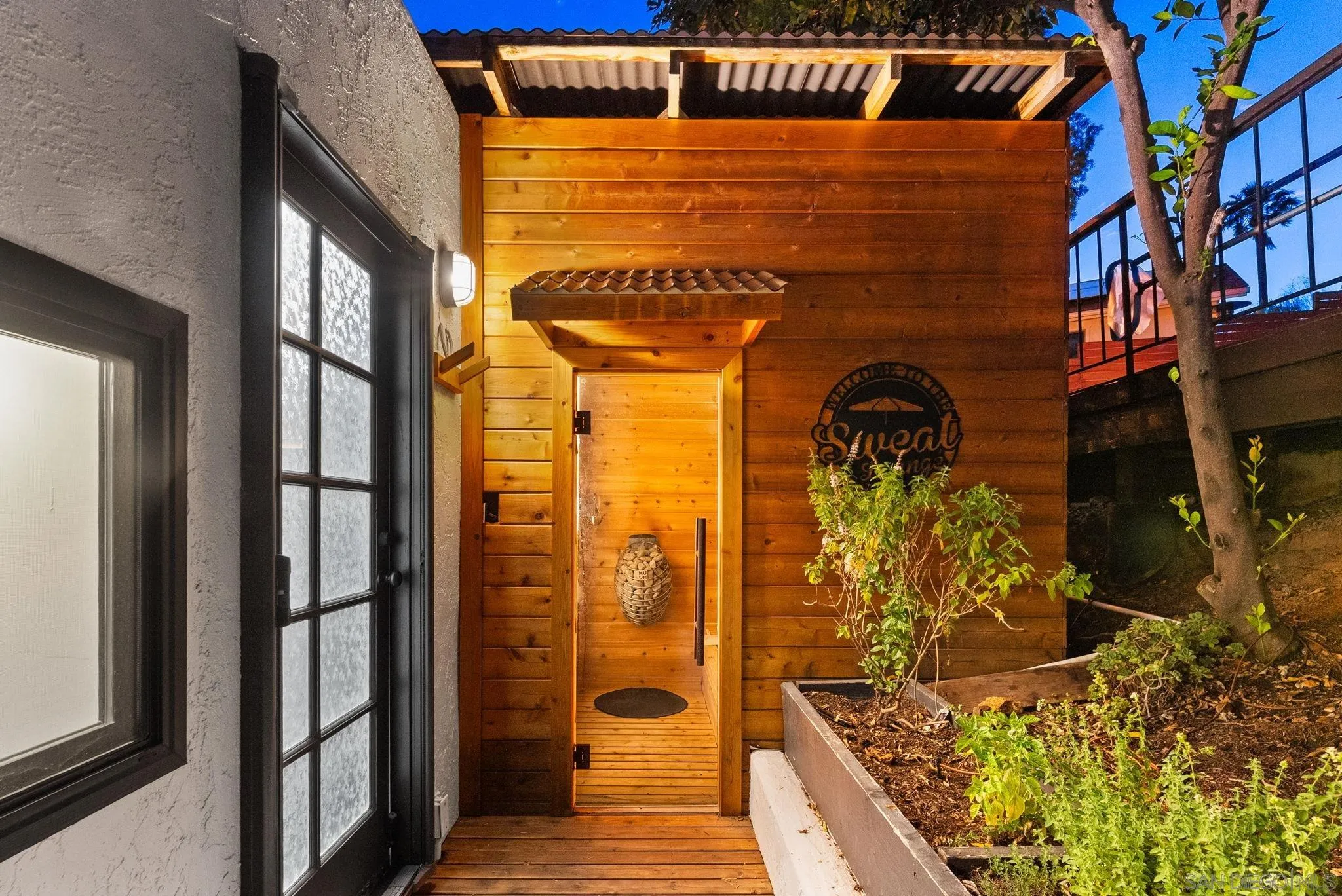 https://cdn.realtyfeed.com/cdn/127/260014722/4d62cc66c5e5f307ac40bc13b7b2832f.webp