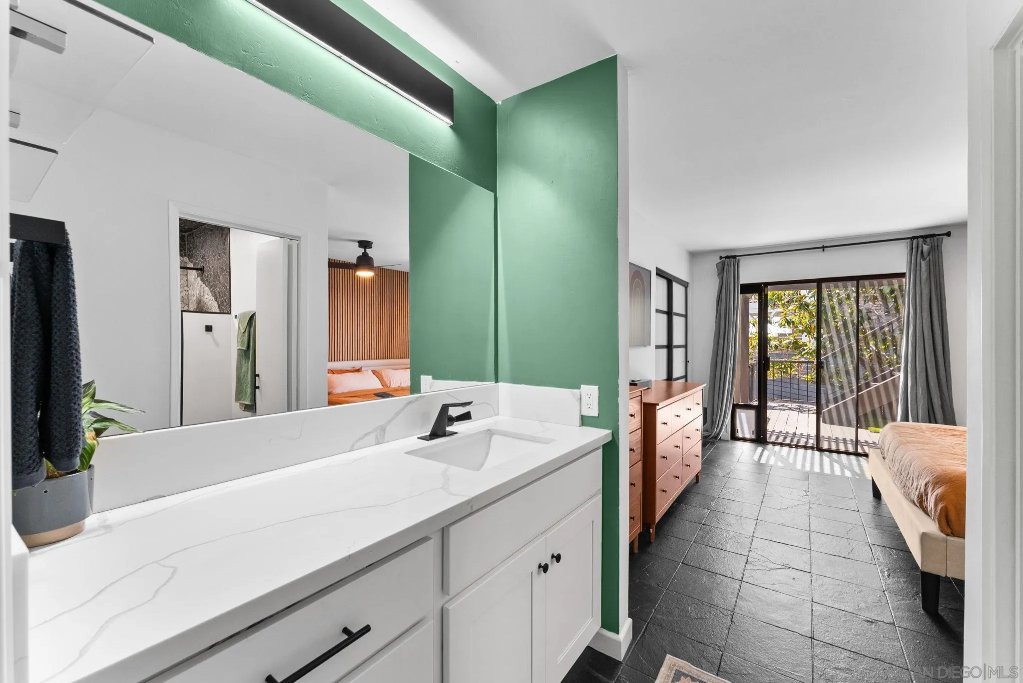 https://cdn.realtyfeed.com/cdn/127/260014722/89fad913b869d7c612b27aa45b27688a.webp