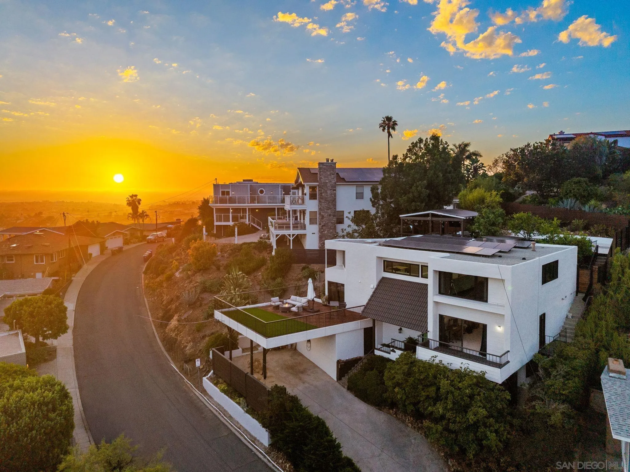 https://cdn.realtyfeed.com/cdn/127/260014722/ae274908cb36f5724dadb6f69654b548.webp